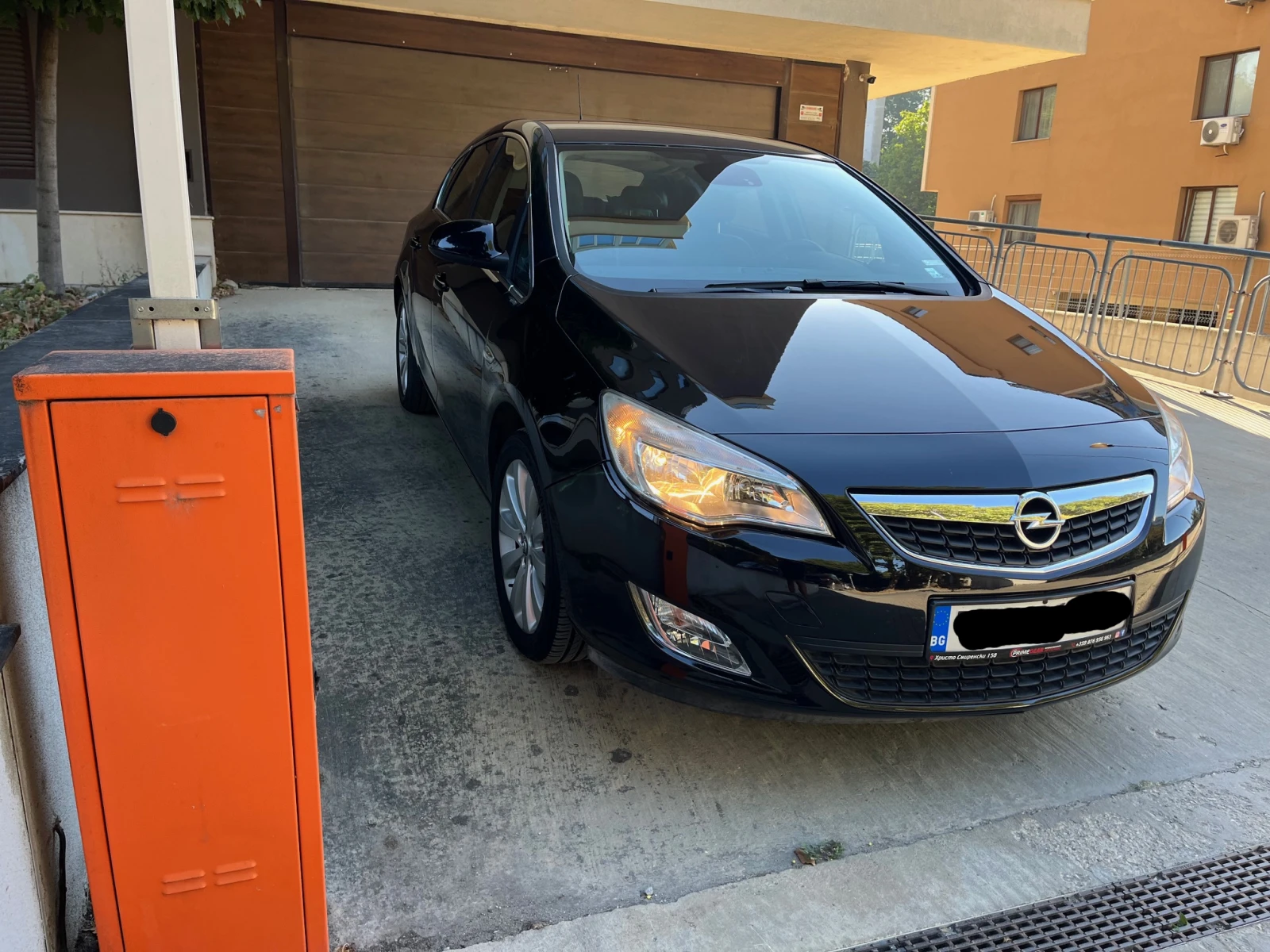 Opel Astra 1.4 Turbo 140кс - изображение 2