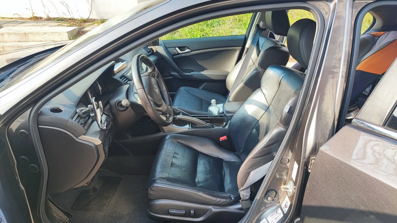 Honda Accord ПЪЛНА СЕРВИЗНА ИСТОРИЯ, С ГАЗОВО  - изображение 5