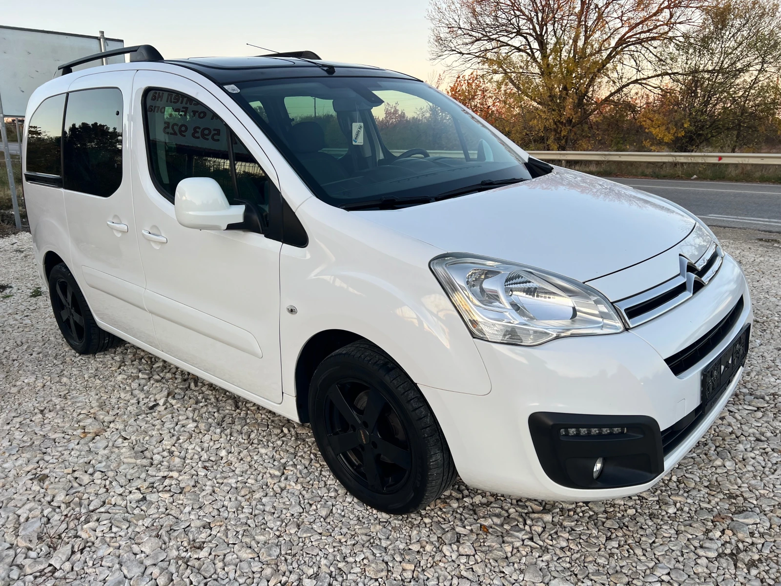 Citroen Berlingo 1.6i 16v-98p.s-Facelift/91000km!!Panorama!! TOP!!! - изображение 2