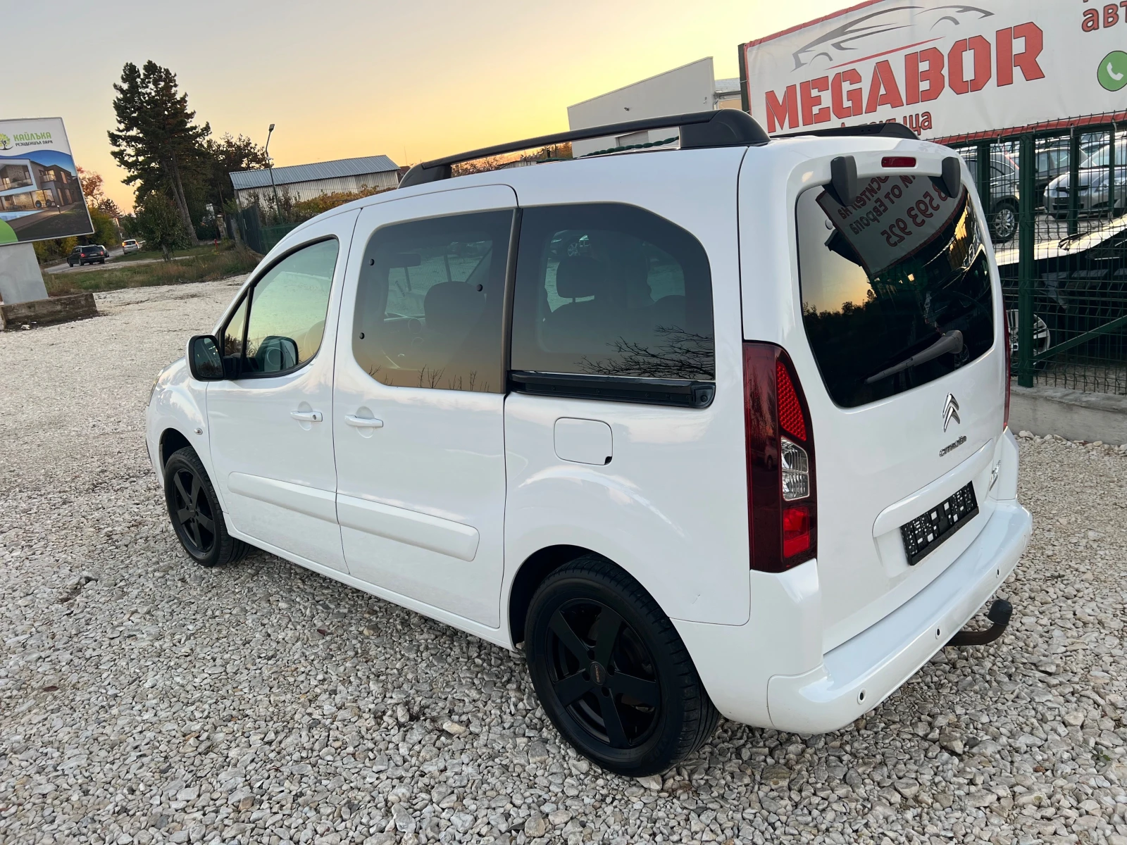 Citroen Berlingo 1.6i 16v-98p.s-Facelift/91000km!!Panorama!! TOP!!! - изображение 4
