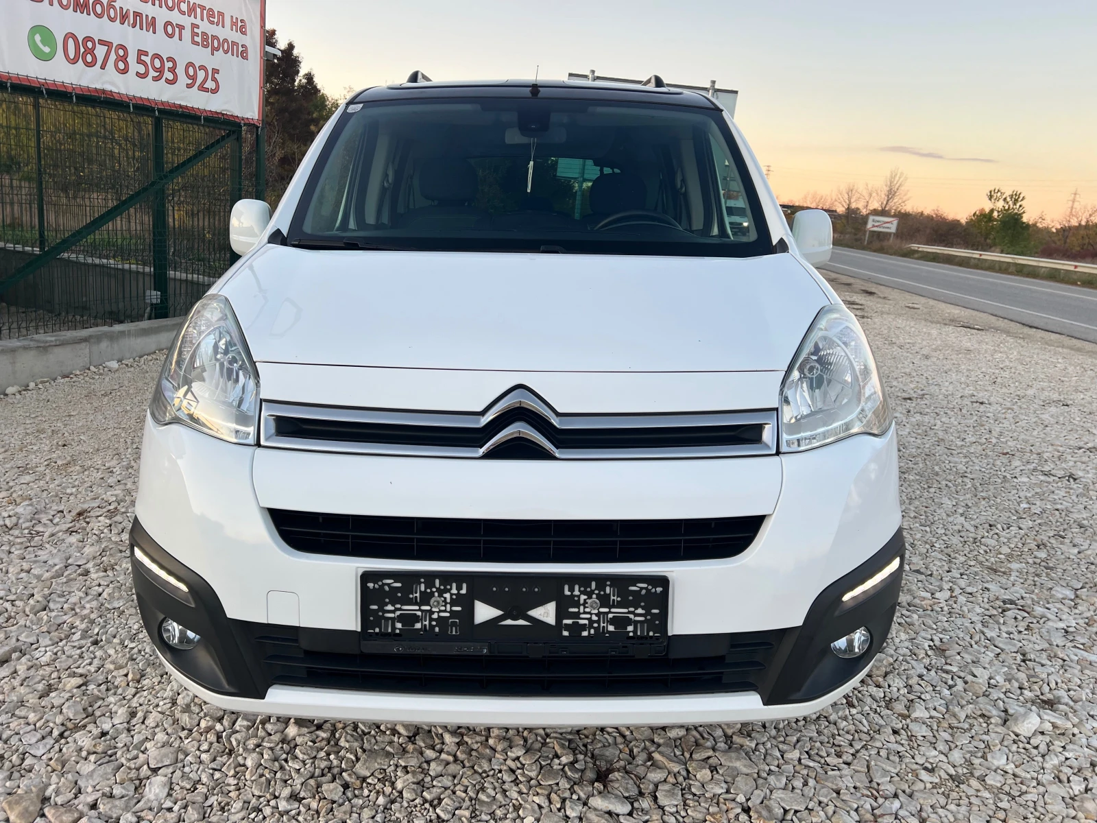 Citroen Berlingo 1.6i 16v-98p.s-Facelift/91000km!!Panorama!! TOP!!! - изображение 5