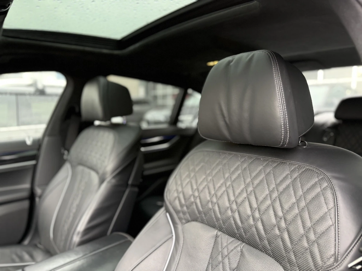BMW 750 xDrive / M-SPORT / HUD / PANO / H&K / 360 | Mobile.bg   14