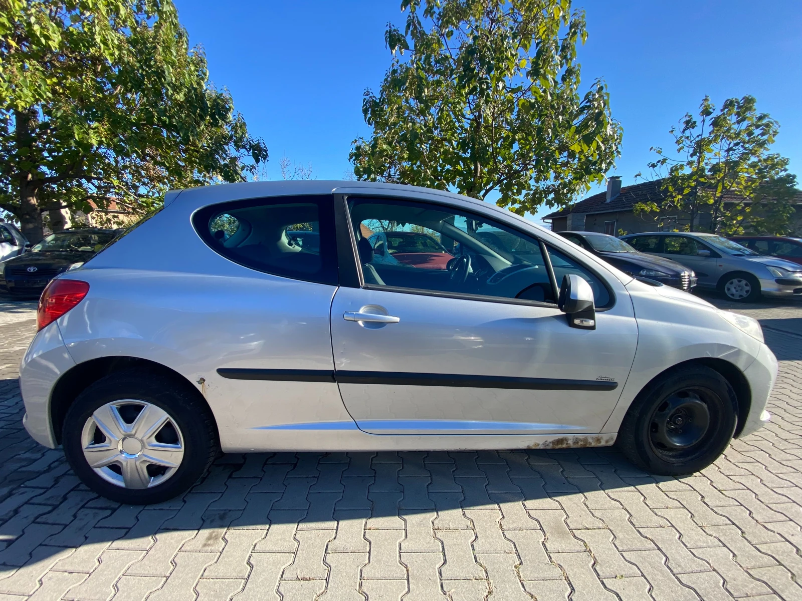 Peugeot 207 1.4i 75. | Mobile.bg   6
