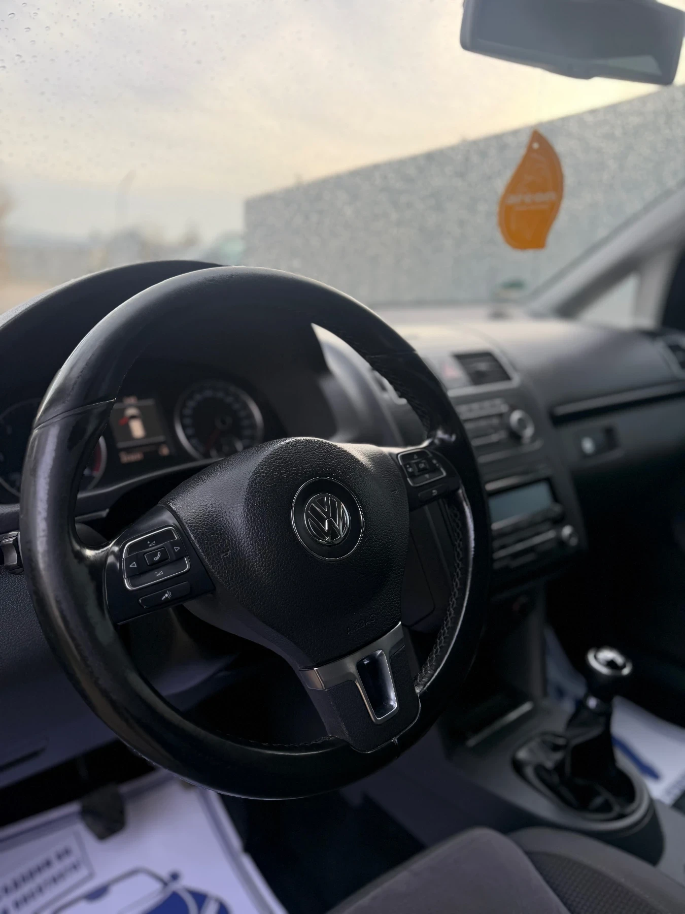 VW Touran 2.0 140 7  | Mobile.bg   9