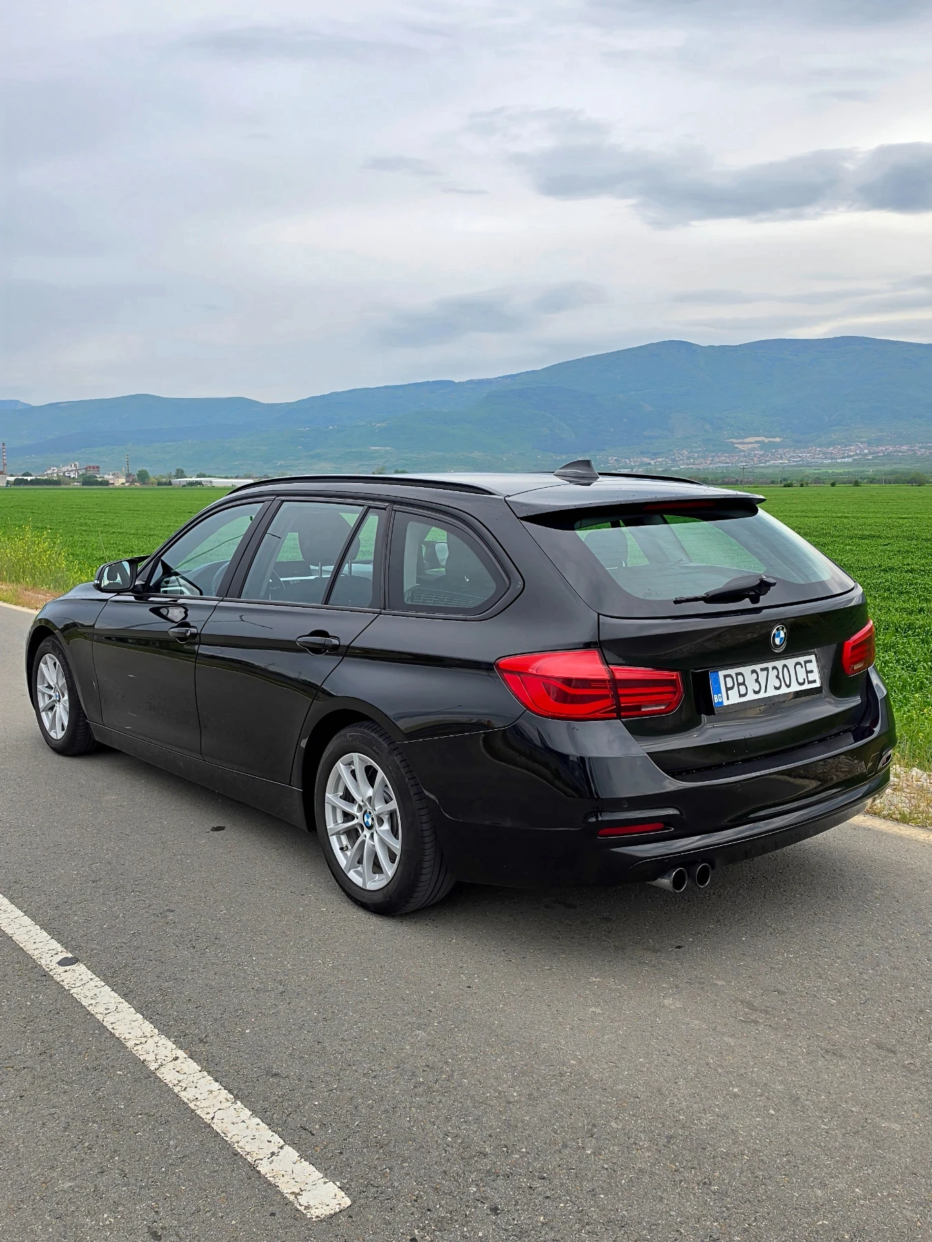 BMW 320 BMW F31 320d, снимка 3 - Автомобили и джипове - 55455564