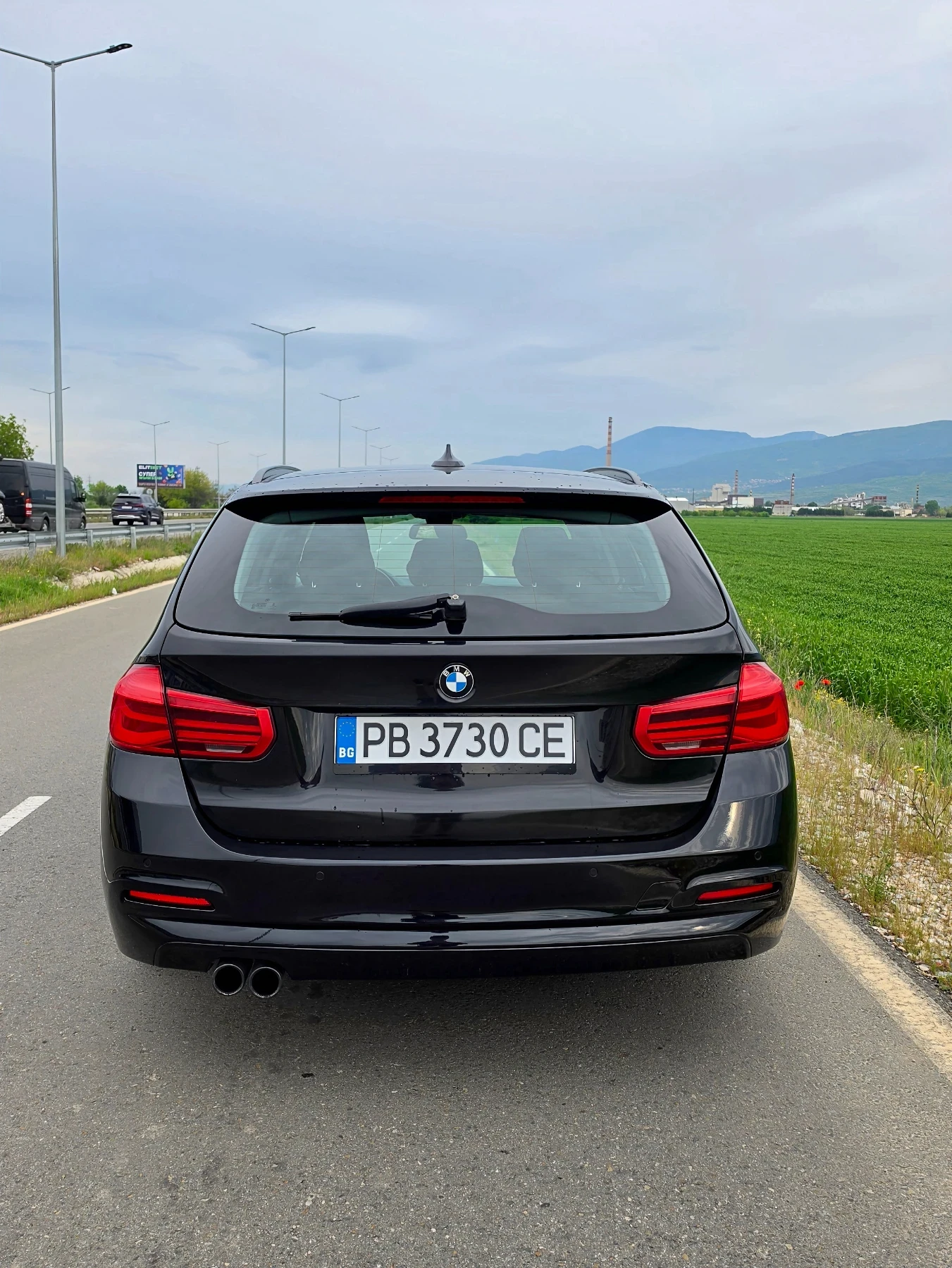 BMW 320 BMW F31 320d, снимка 4 - Автомобили и джипове - 55455564
