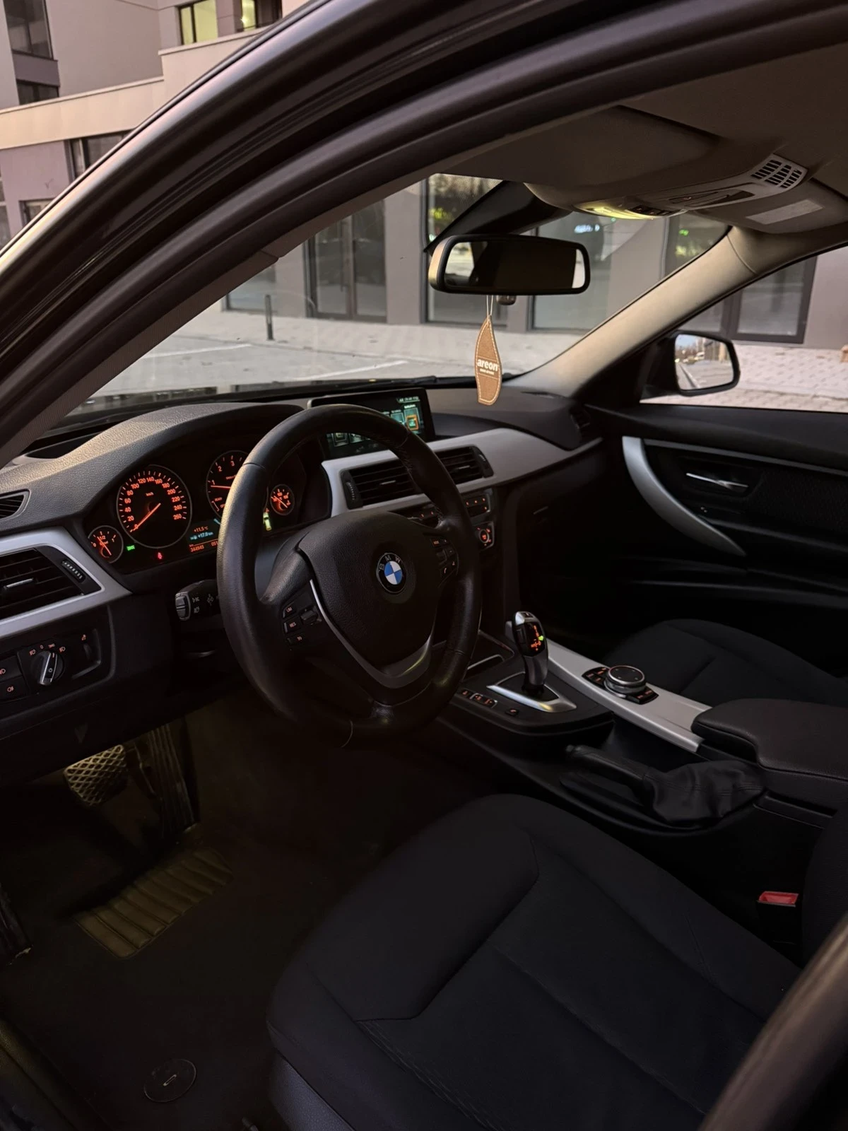 BMW 320 BMW F31 320d - изображение 6