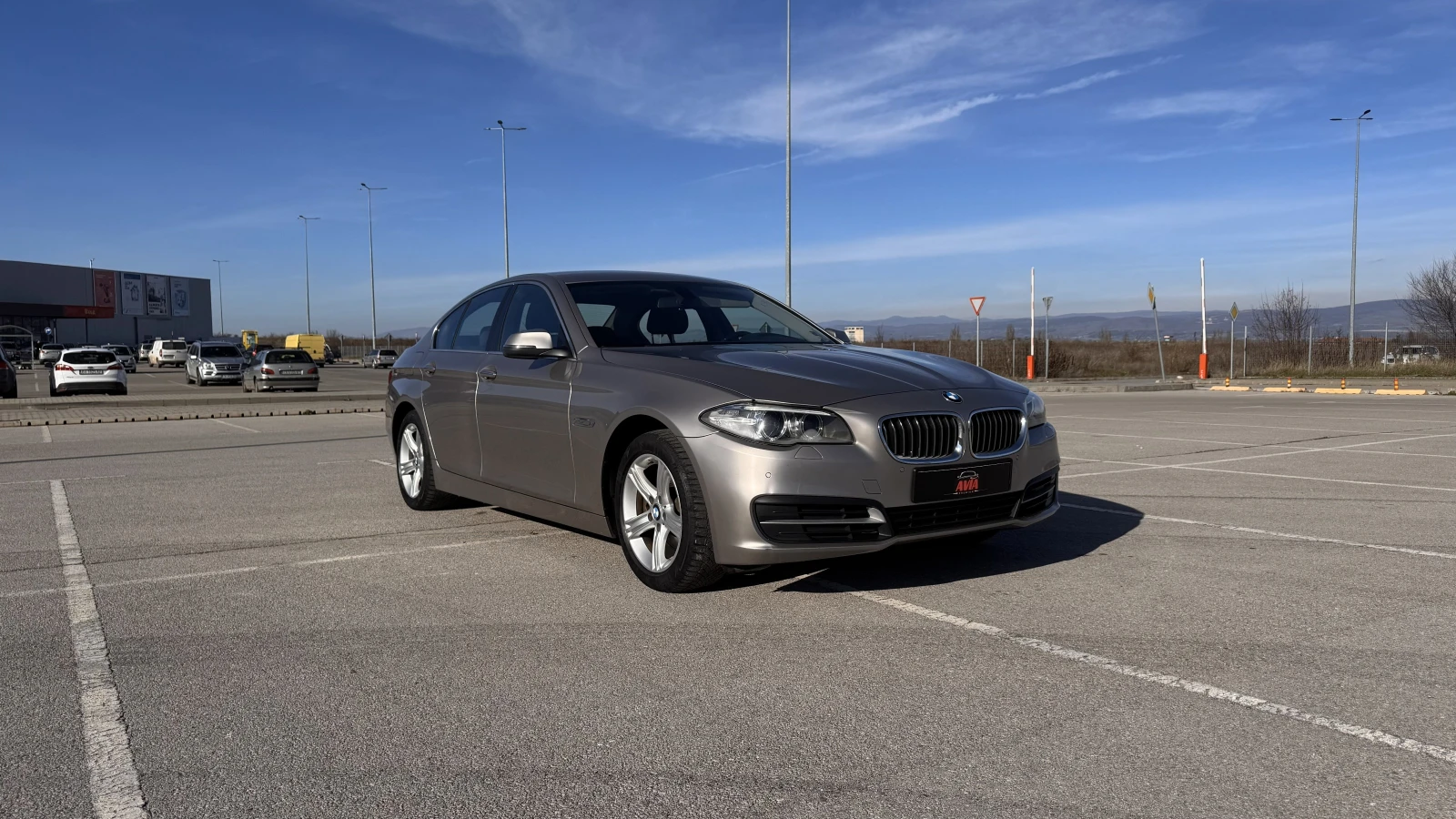 BMW 520 F10 LCI - изображение 2