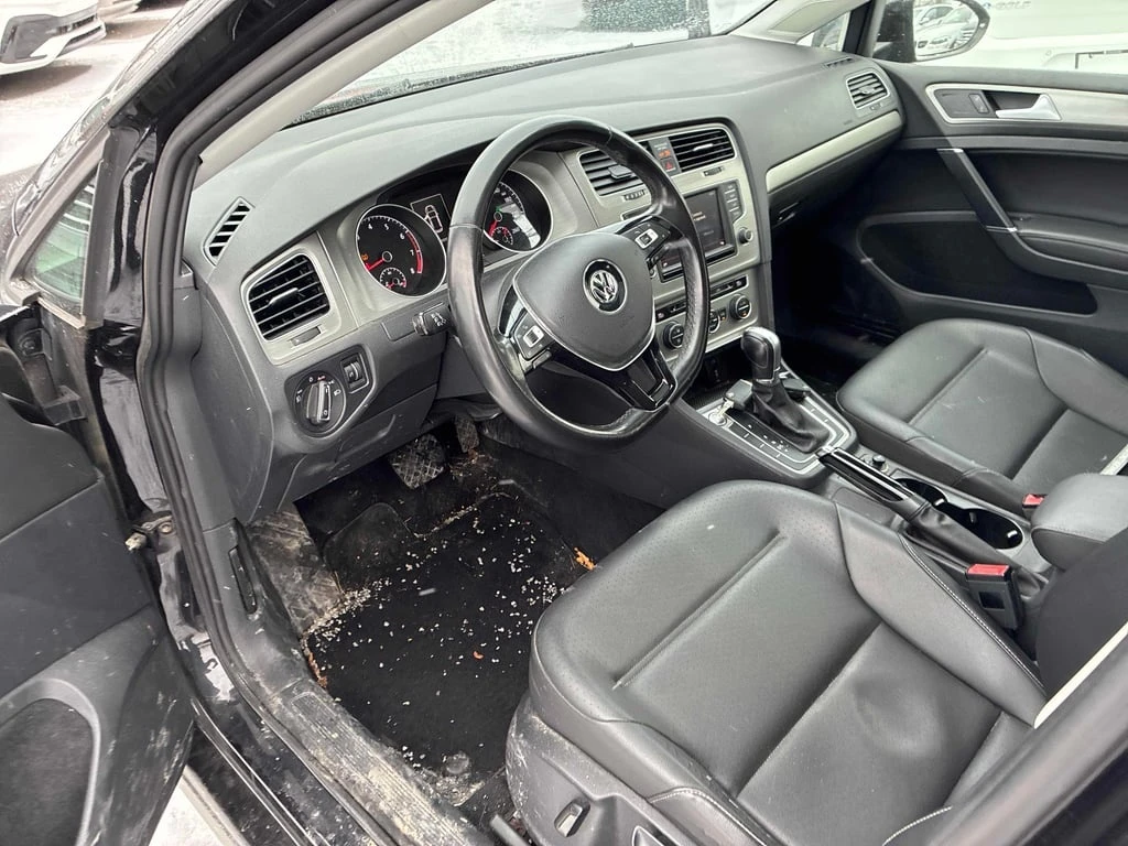 VW Golf 2016 5dr HB Auto 1.8 TSI* CARFAX * БЕЗ ПЪРВОНАЧАЛН - изображение 7