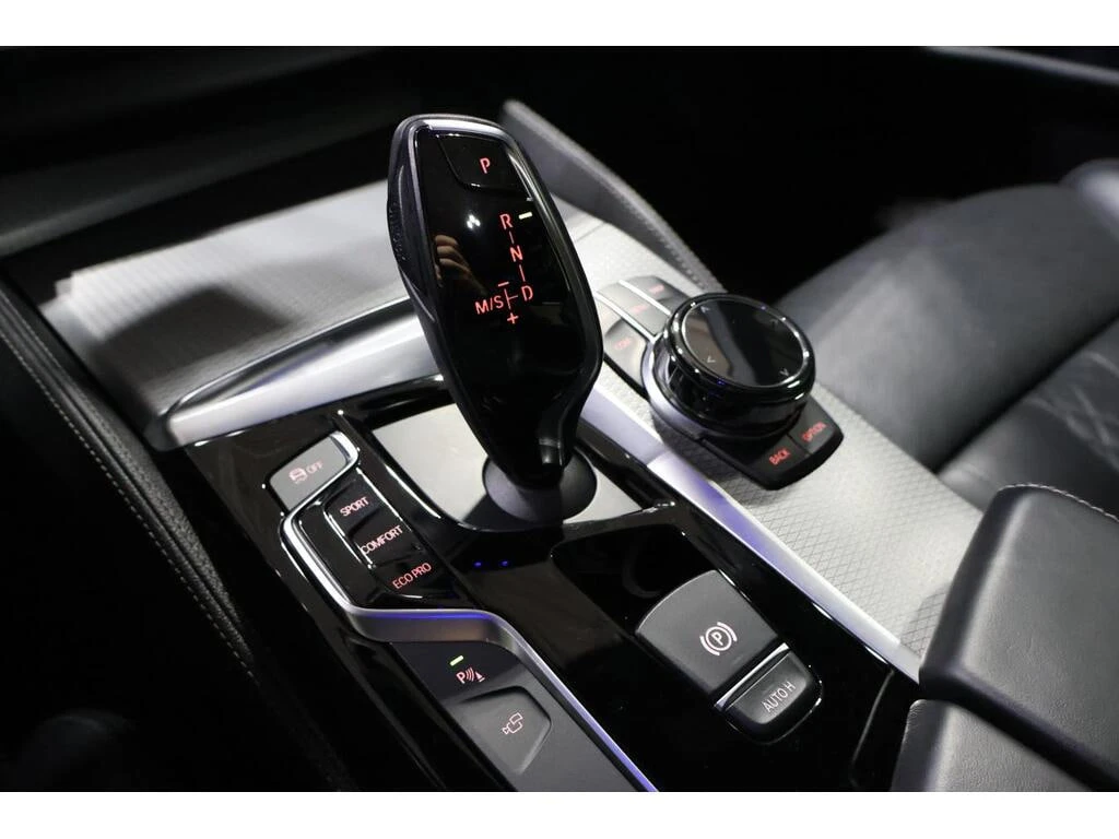 BMW 540 * 540i xDrive | M PACKAGE * CARFAX * ���� �� �� | Mobile.bg � ����������� 13