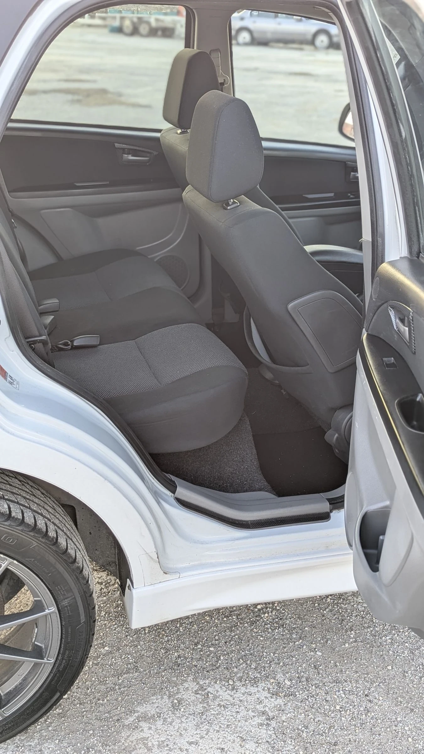 Suzuki SX4 1.6i WRC Edition  - изображение 8