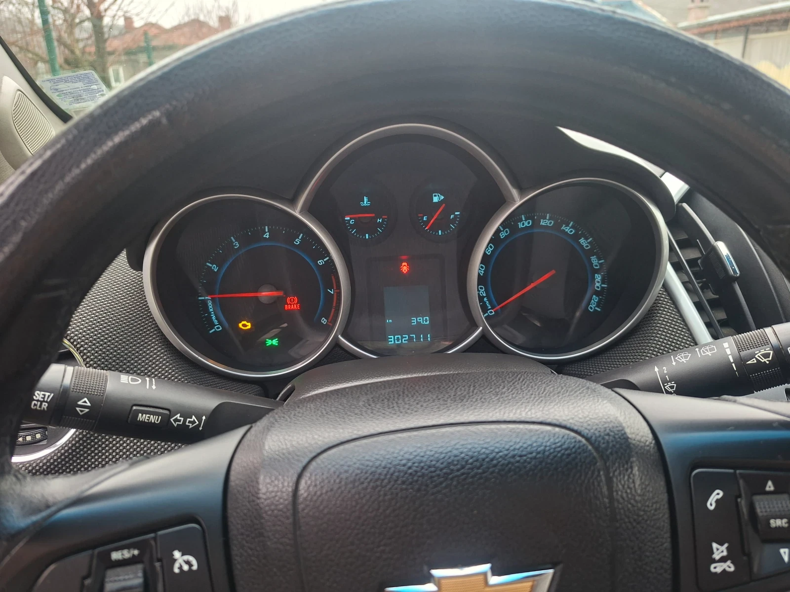 Chevrolet Cruze  - изображение 2