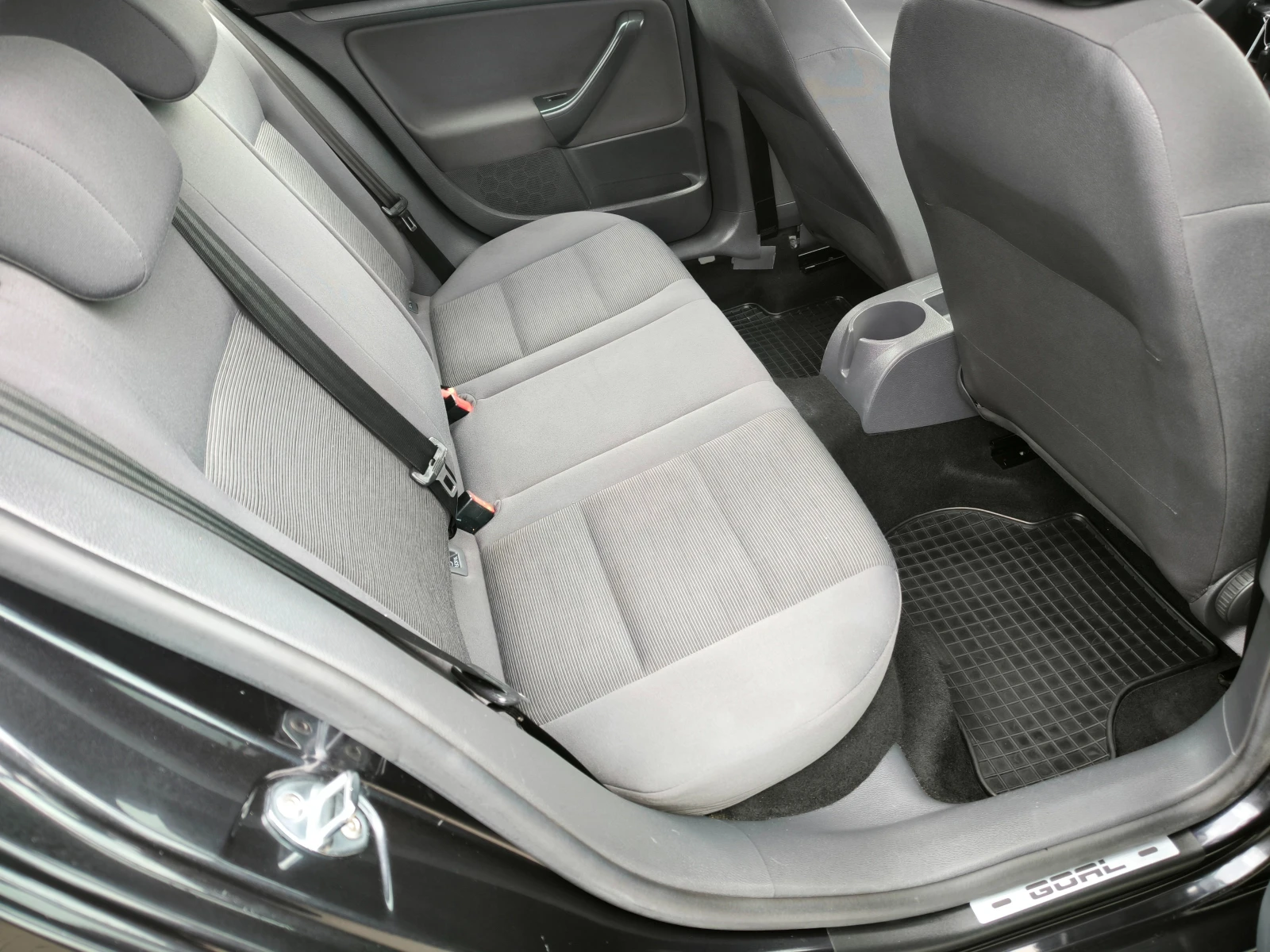 VW Golf 1, 9 �.D.i-90k.c.����, ������, ��������� | Mobile.bg � ����������� 12