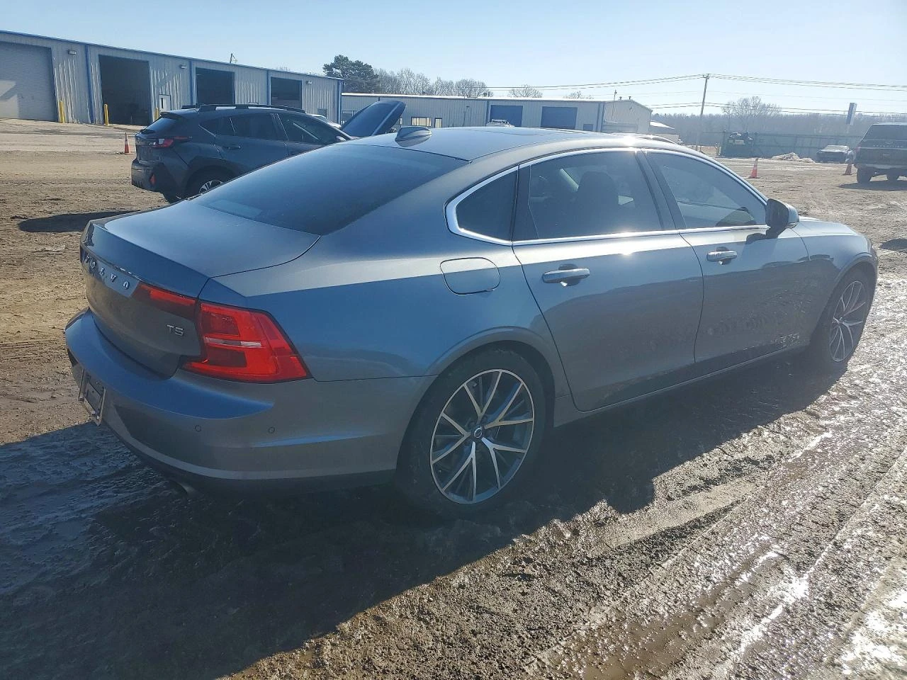 Volvo S90 T5* MOMENTUM - изображение 4