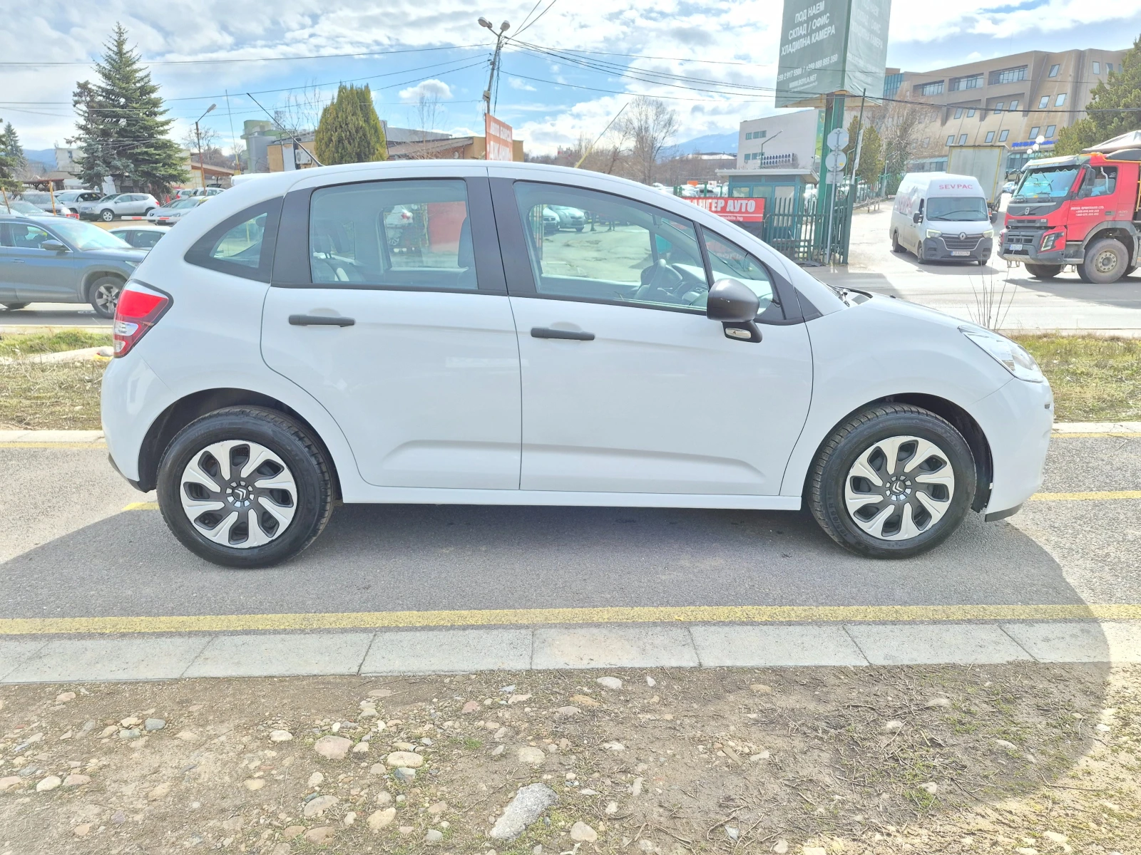 Citroen C3 1.2i - изображение 4