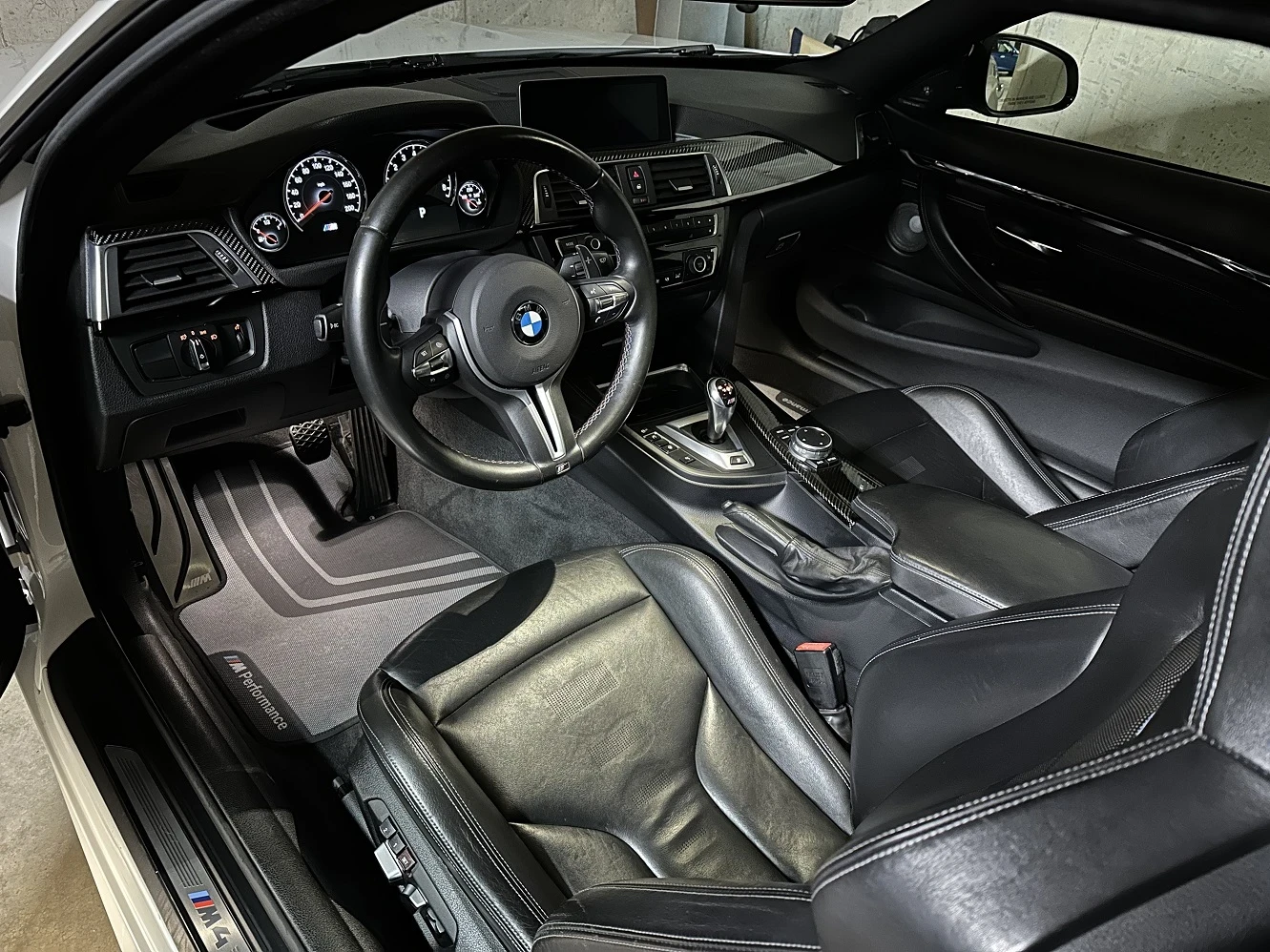 BMW M4 | Mobile.bg � ����������� 5