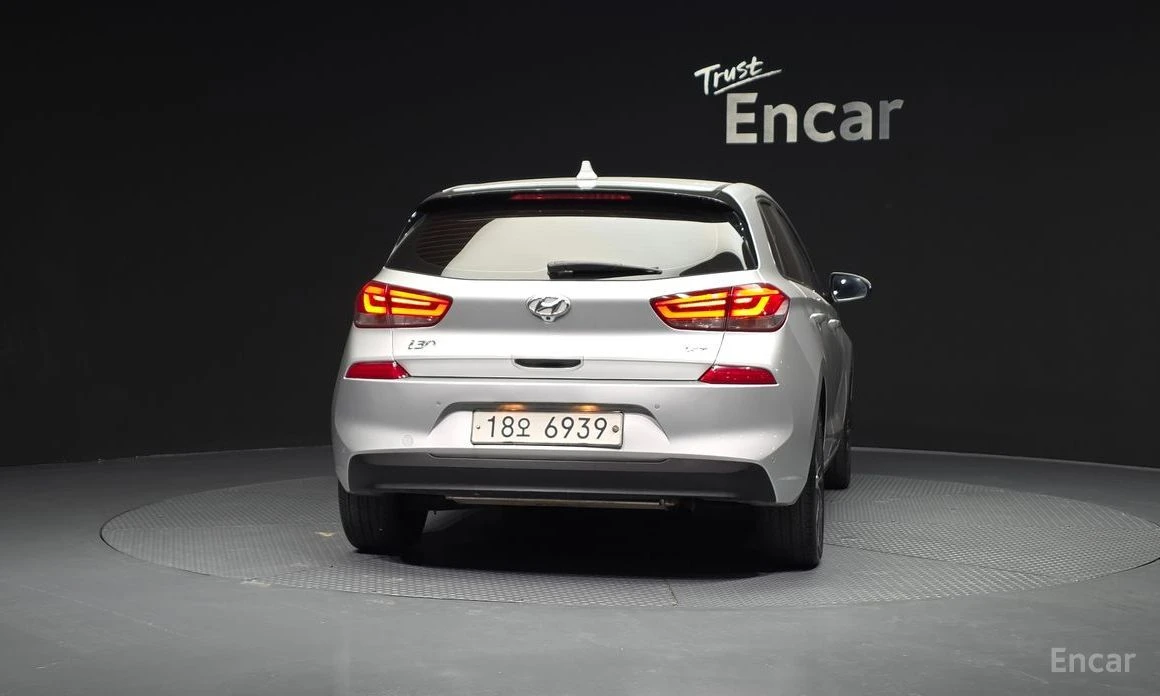 Hyundai I30, снимка 4 - Автомобили и джипове - 53863452