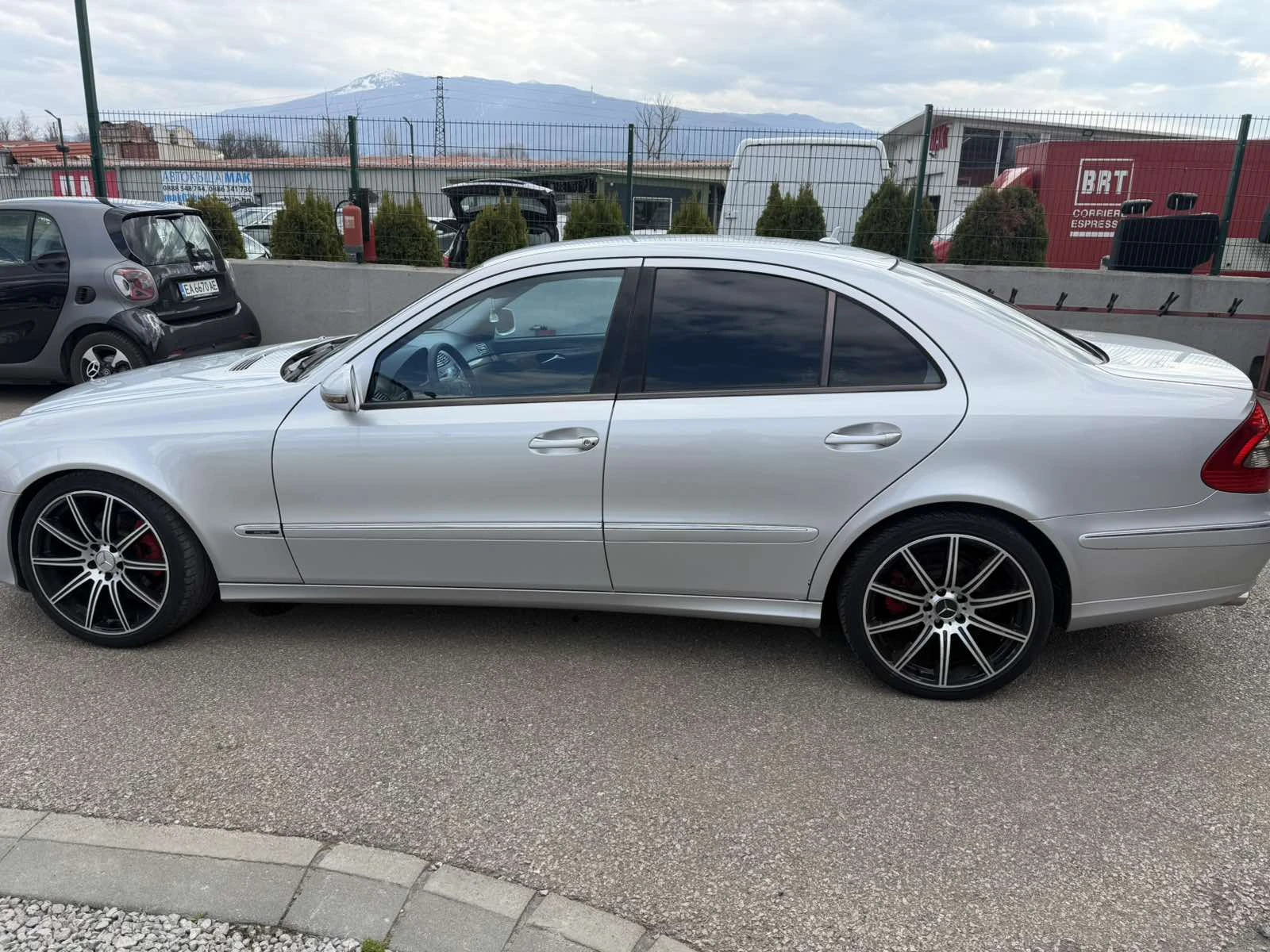 Mercedes-Benz E 280 3.0TDI, снимка 3 - Автомобили и джипове - 53970260