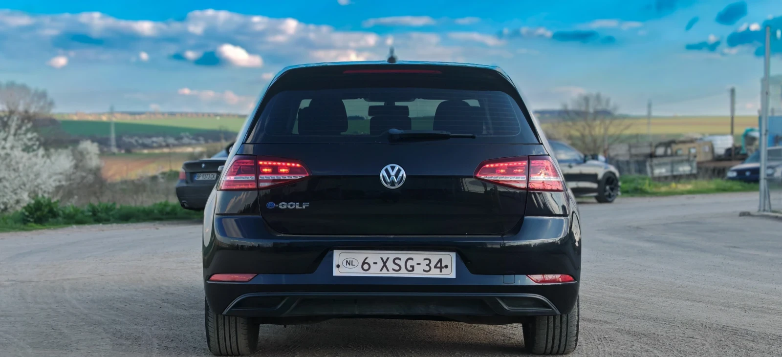 VW Golf, снимка 5 - Автомобили и джипове - 54100732
