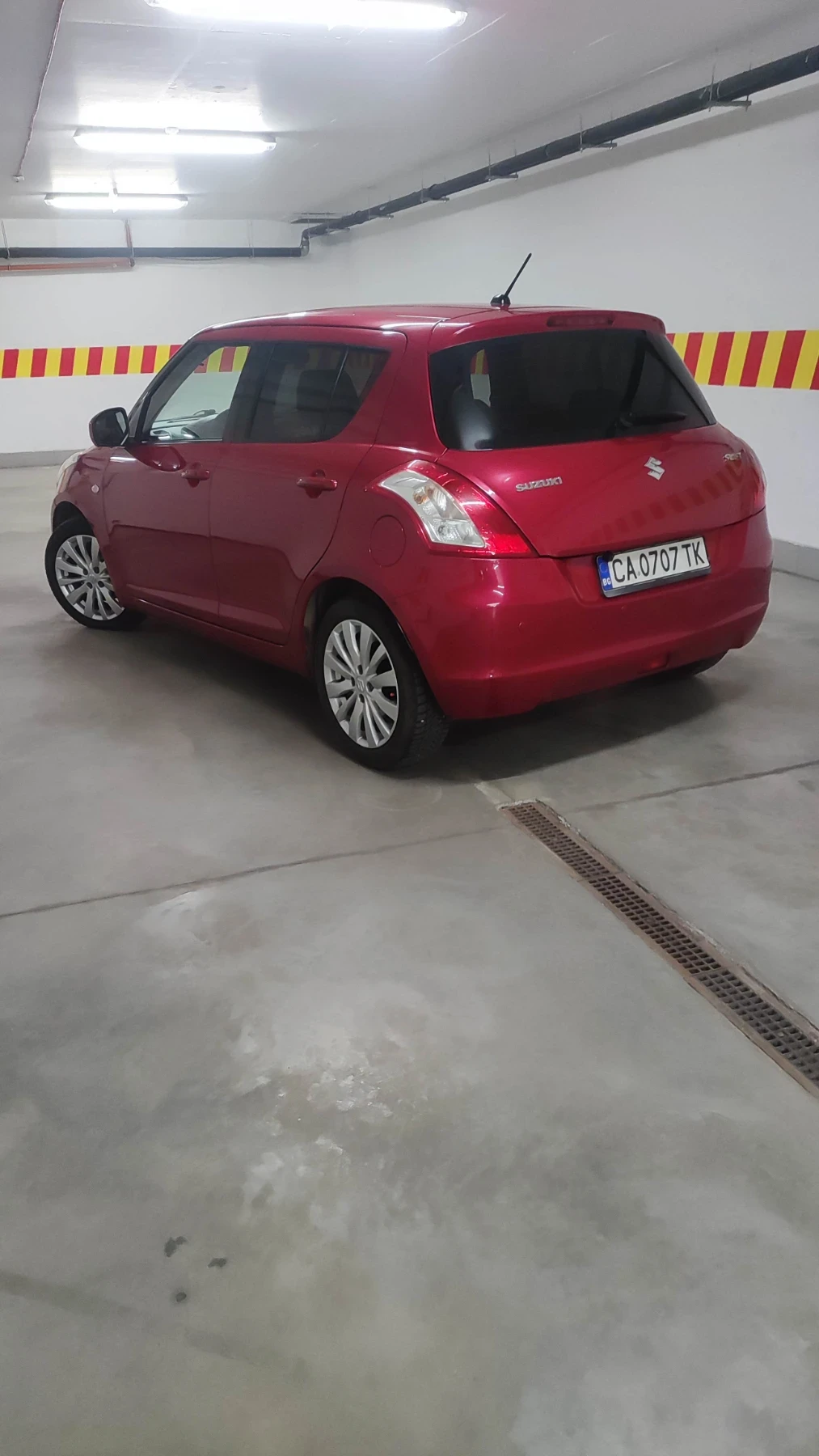 Suzuki Swift, снимка 4 - Автомобили и джипове - 54224292