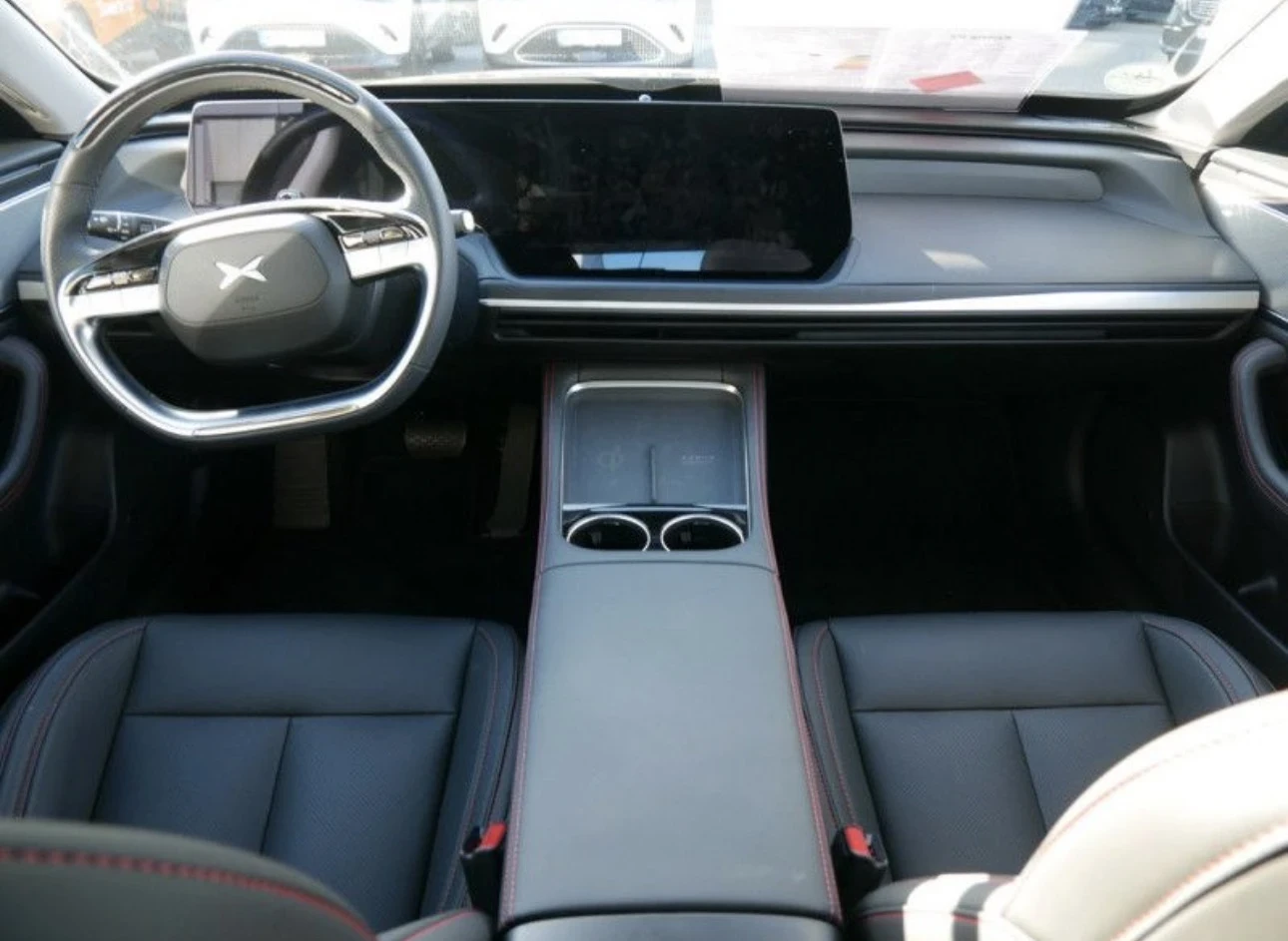 Xpeng P7 360 Pano Distr | Mobile.bg � ����������� 8