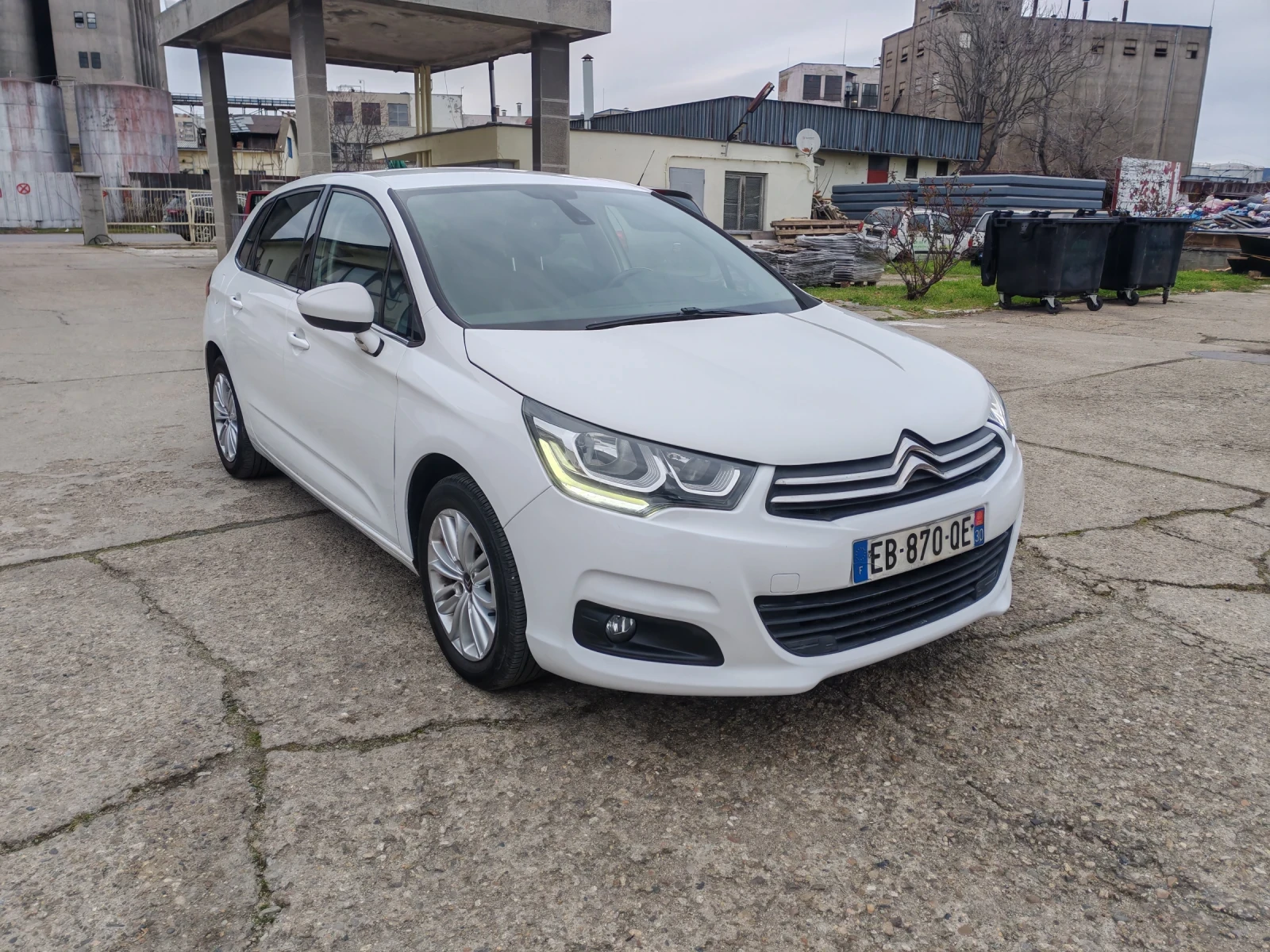 Citroen C4 Facelift, снимка 3 - Автомобили и джипове - 54397503