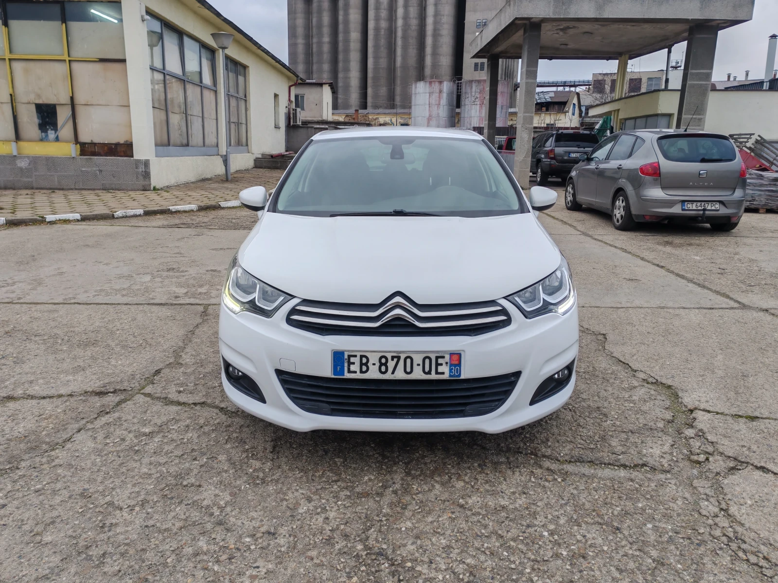 Citroen C4 Facelift, снимка 2 - Автомобили и джипове - 54397503
