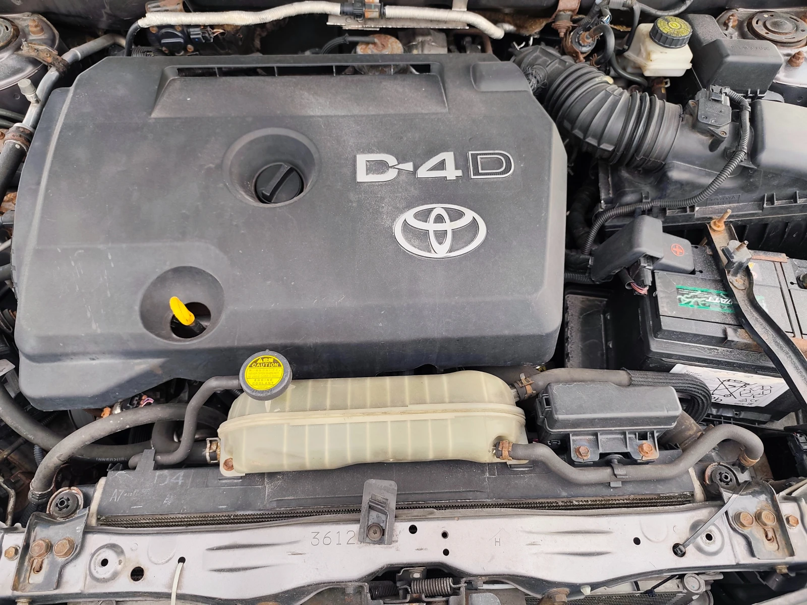 Toyota Avensis 2.0 D4D FACE LIFT, снимка 17 - Автомобили и джипове - 54874817