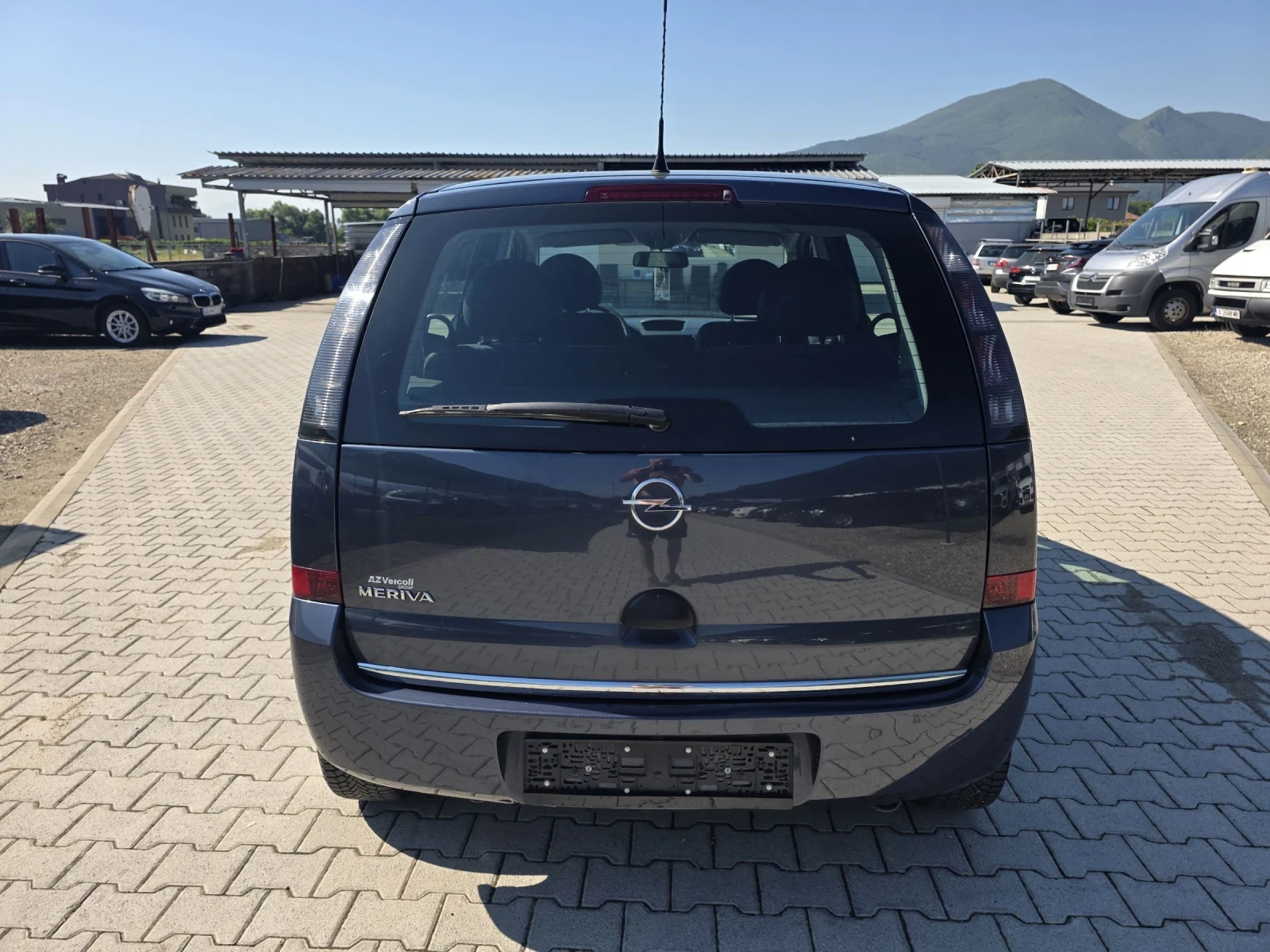 Opel Meriva 1.4i Gas 136000k Лизинг, снимка 6 - Автомобили и джипове - 55044100