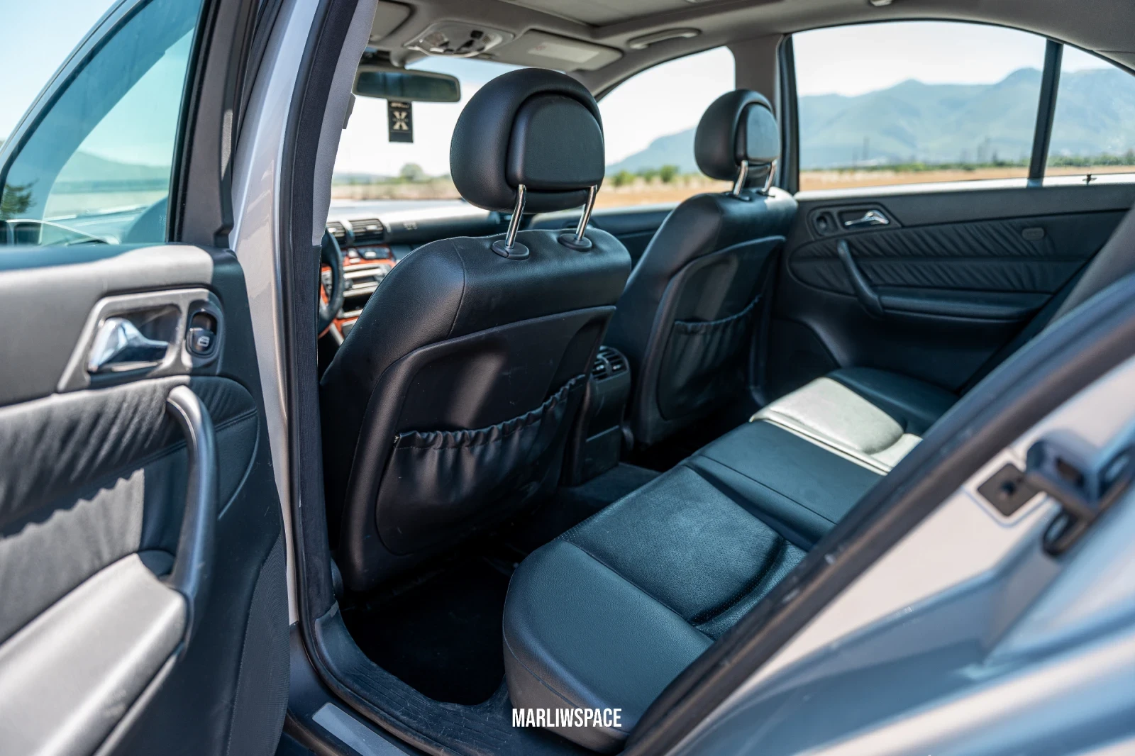 Mercedes-Benz C 200, снимка 8 - Автомобили и джипове - 55743016