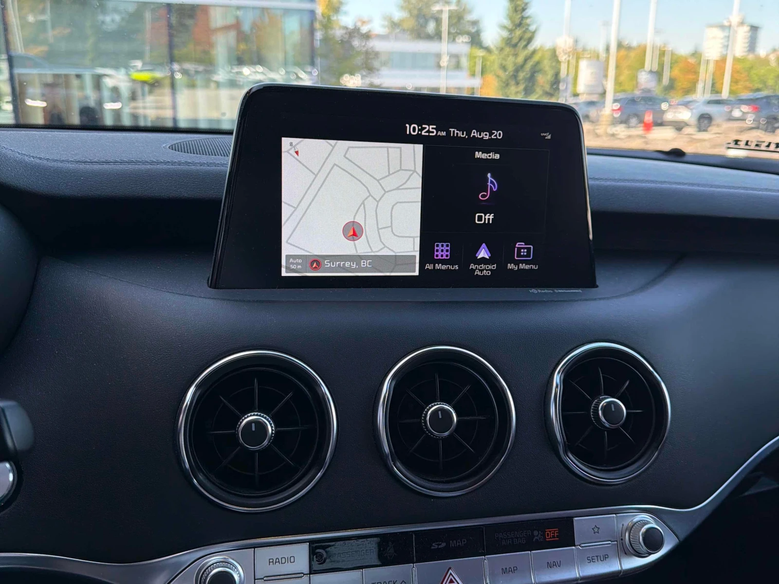 Kia Stinger * AWD * CARFAX * БЕЗ ПЪРВОНАЧАЛНА ВНОСКА, снимка 9 - Автомобили и джипове - 55857208
