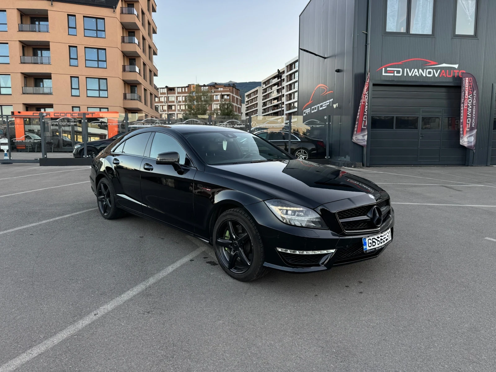 Mercedes-Benz CLS 550 6.3 PACK/BRABUS/HARMAN/PANO/KEYLESS/BARTER/LIZING, снимка 2 - Автомобили и джипове - 55971471