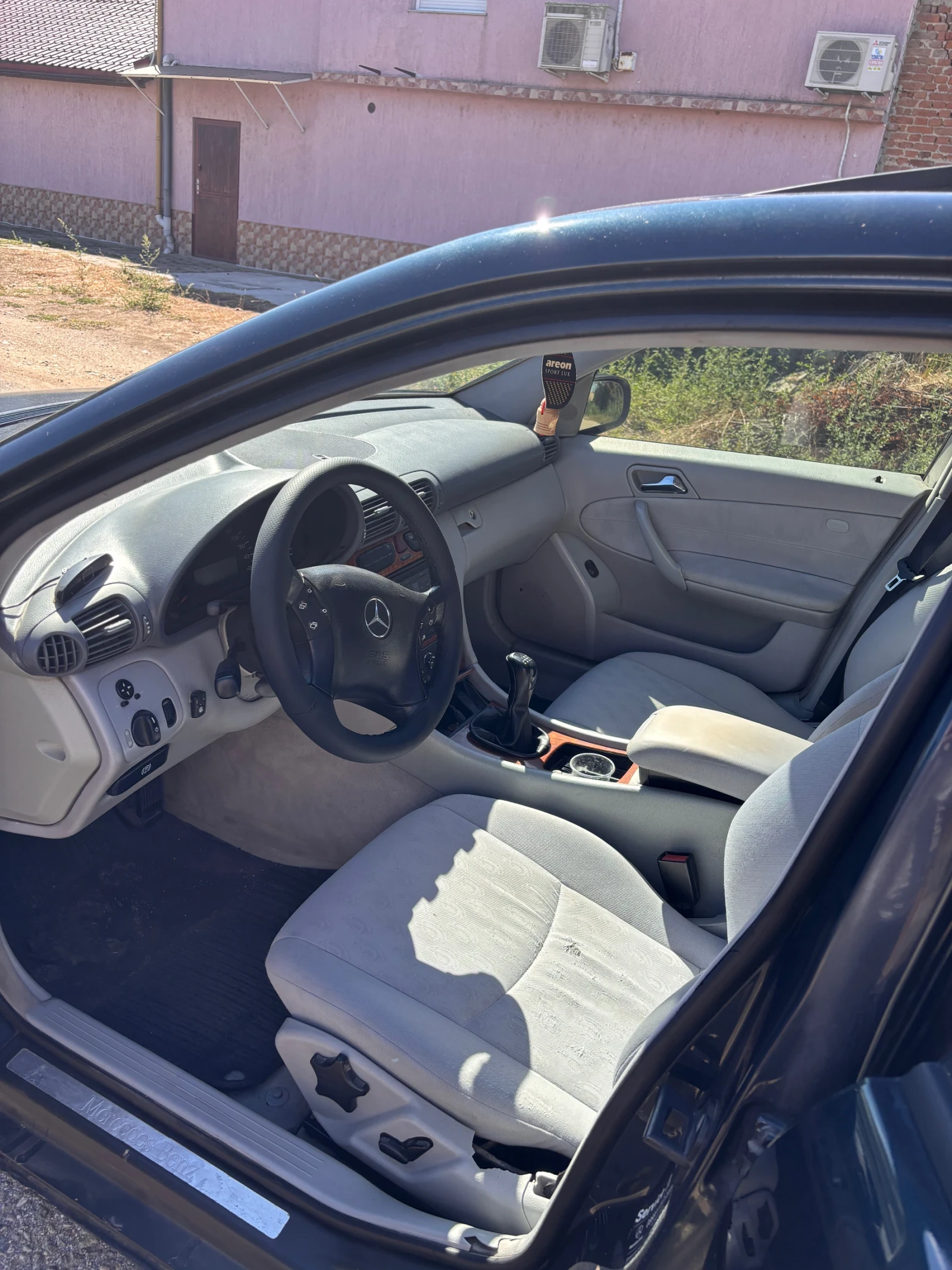 Mercedes-Benz C 200, снимка 7 - Автомобили и джипове - 56067938
