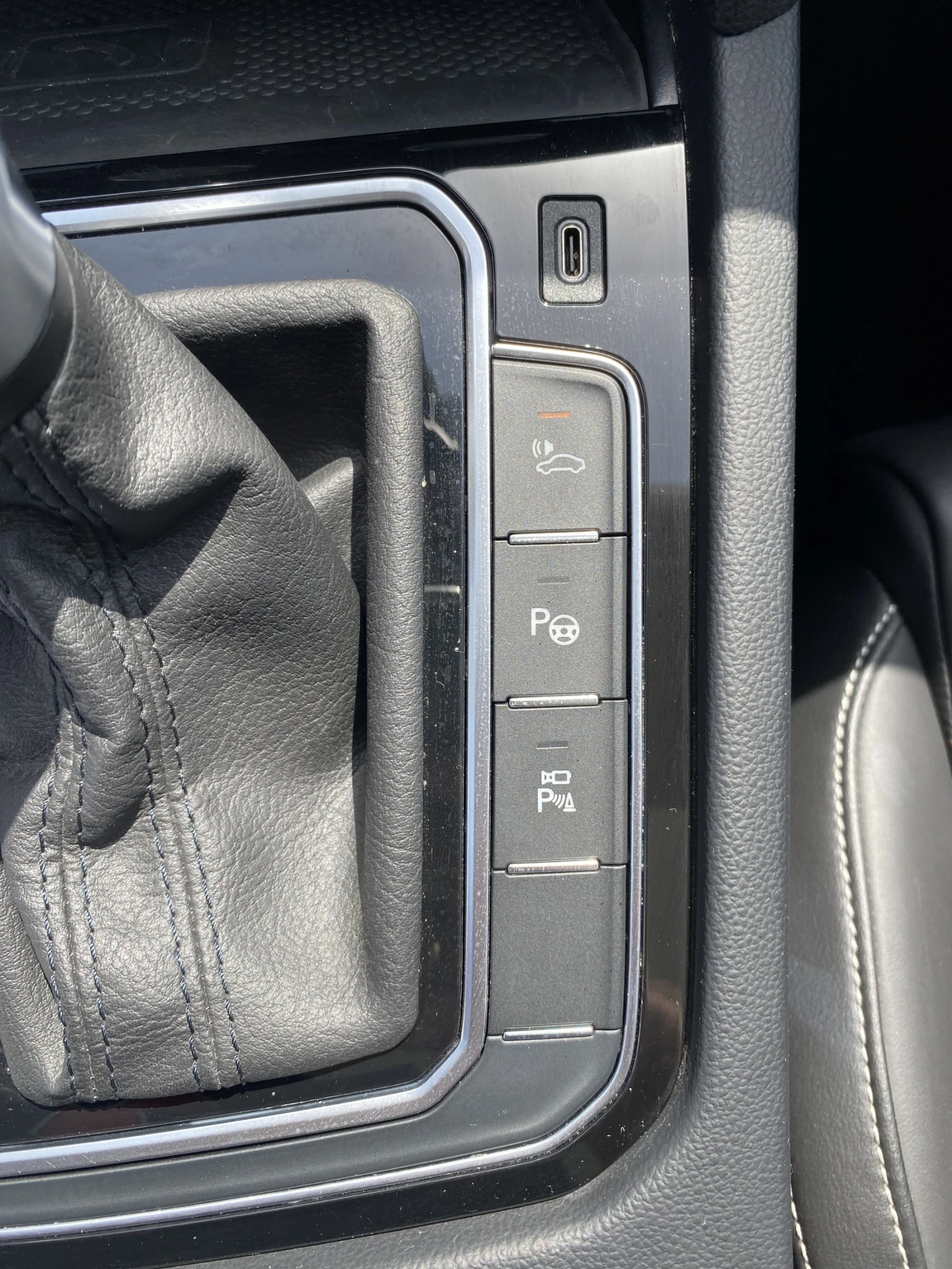 VW Passat GTE, снимка 14 - Автомобили и джипове - 56112768