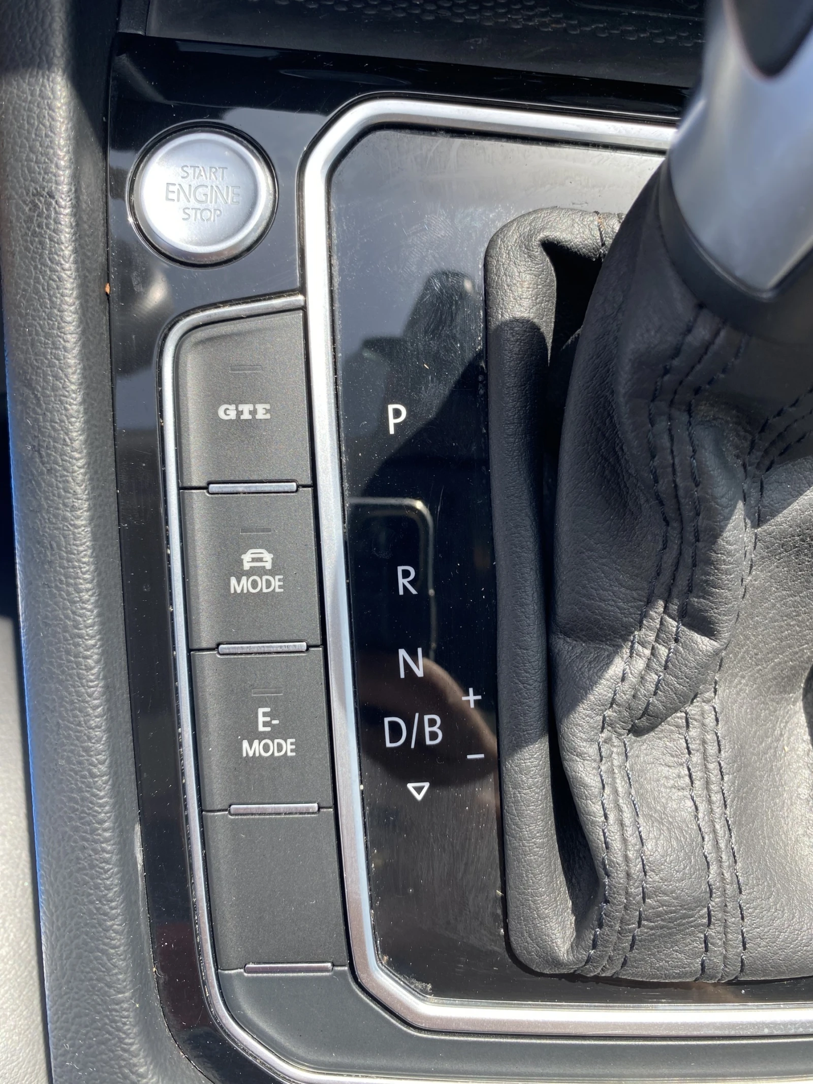VW Passat GTE, снимка 13 - Автомобили и джипове - 56112768