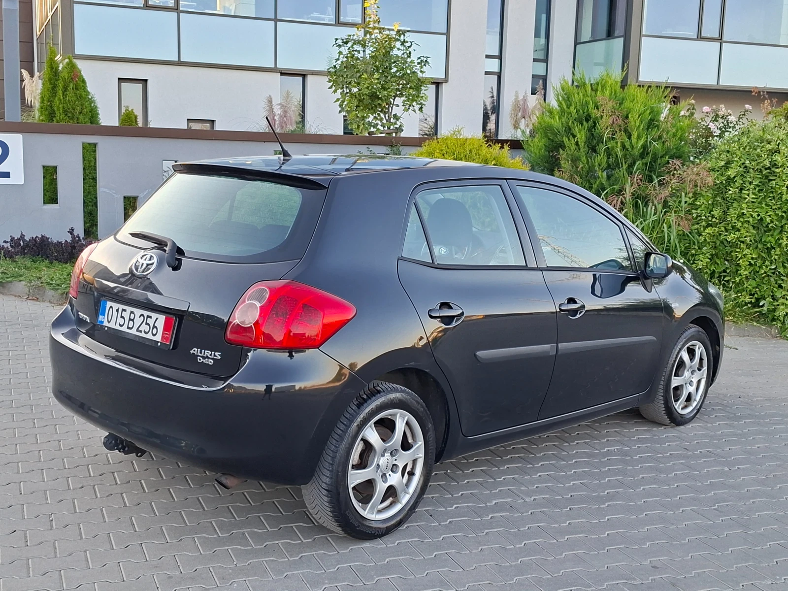 Toyota Auris 1.4D4D* (90кс)* KLIMATRONIK* НОВ ВНОС* , снимка 5 - Автомобили и джипове - 56120811