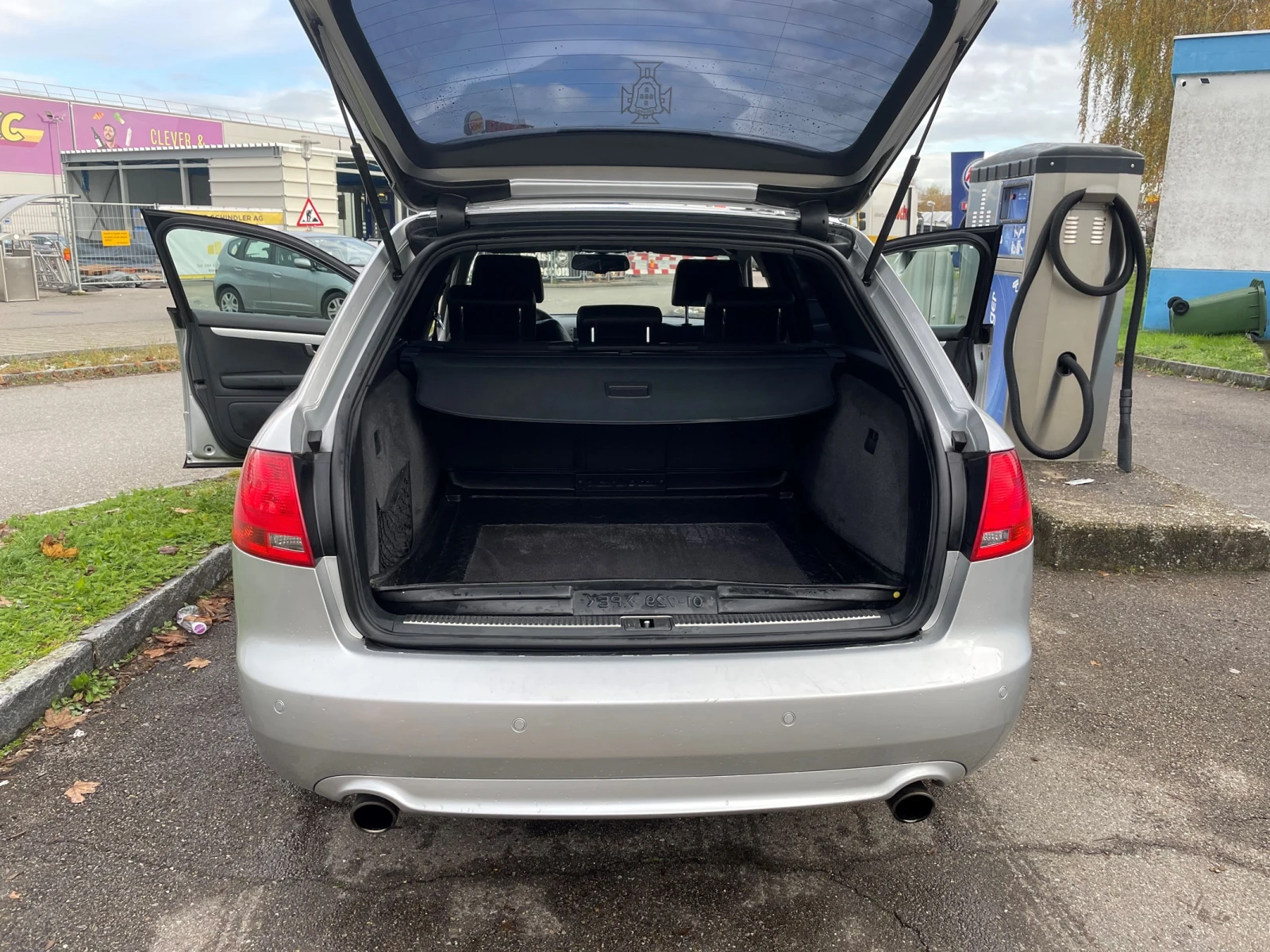 Audi A4 1.8T Quattro S-line, снимка 6 - Автомобили и джипове - 56579841