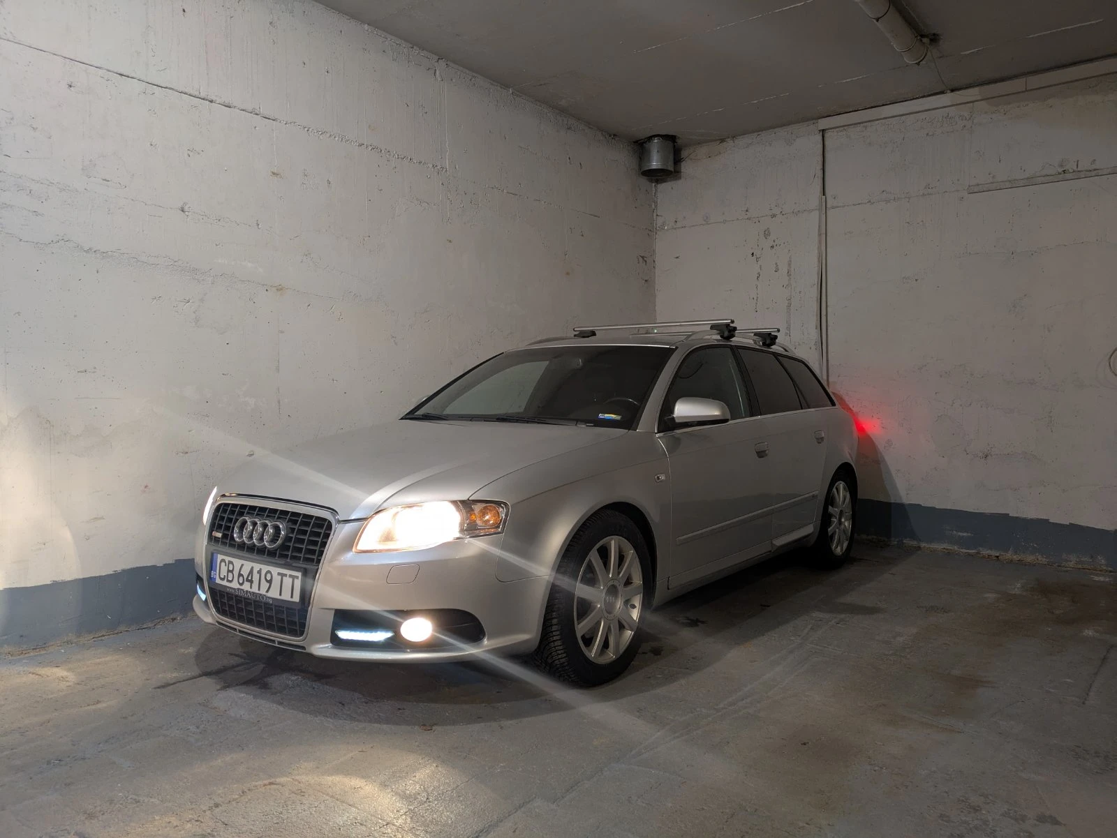 Audi A4 1.8T Quattro S-line, снимка 3 - Автомобили и джипове - 56579841