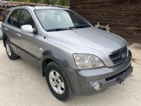 Kia Sorento 2.5 crdi, снимка 4