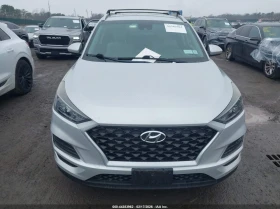 Hyundai Tucson 2.0l Value, снимка 12