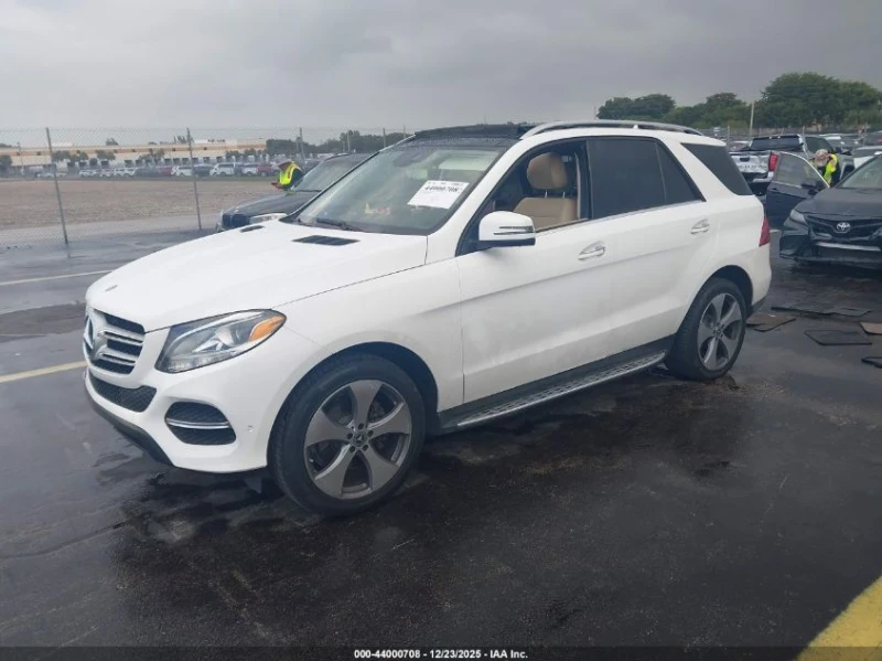 Mercedes-Benz GLE 350 3.5L V-6 DI, DOHC, VVT, 302HP 4X2 Drive, снимка 2 - Автомобили и джипове - 53500910