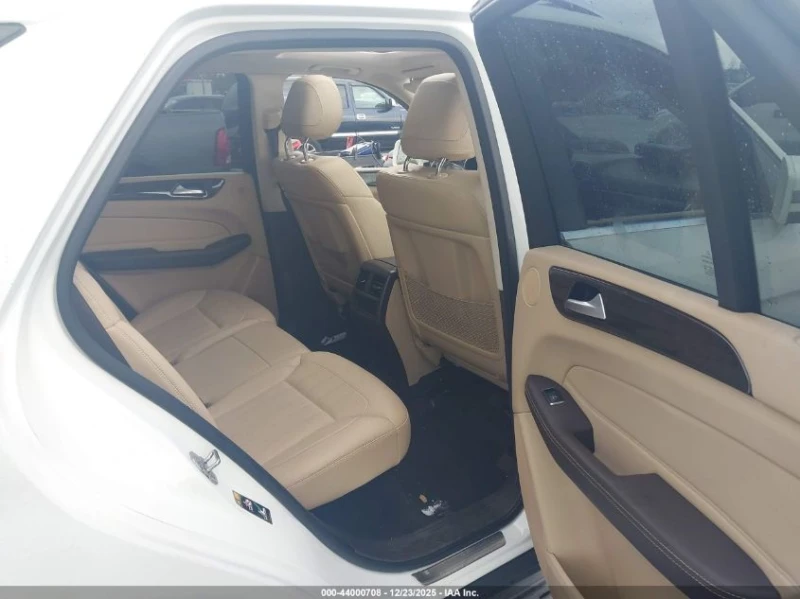 Mercedes-Benz GLE 350 3.5L V-6 DI, DOHC, VVT, 302HP 4X2 Drive, снимка 14 - Автомобили и джипове - 53500910