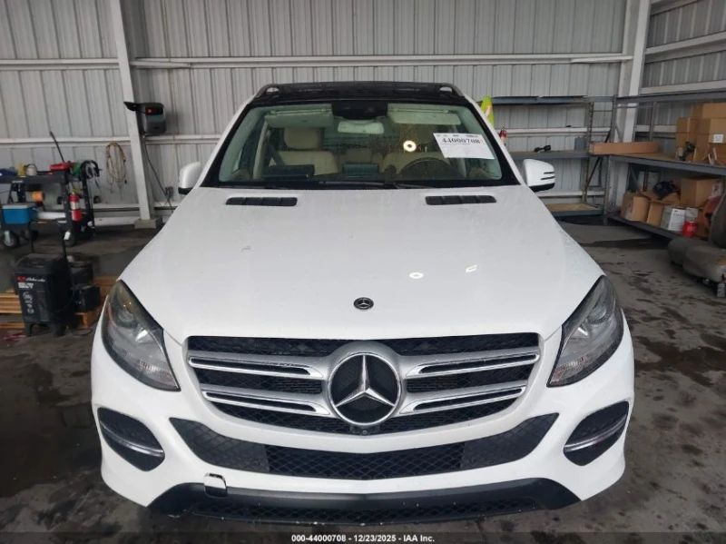 Mercedes-Benz GLE 350 3.5L V-6 DI, DOHC, VVT, 302HP 4X2 Drive, снимка 12 - Автомобили и джипове - 53500910