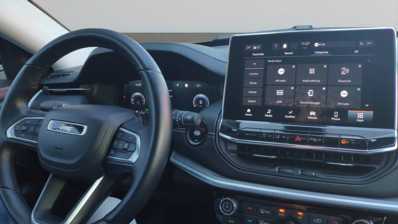 Jeep Compass LIMITED 1.5 e-Hybrid 48V Petrol 130 hp 7-DCT - изображение 6