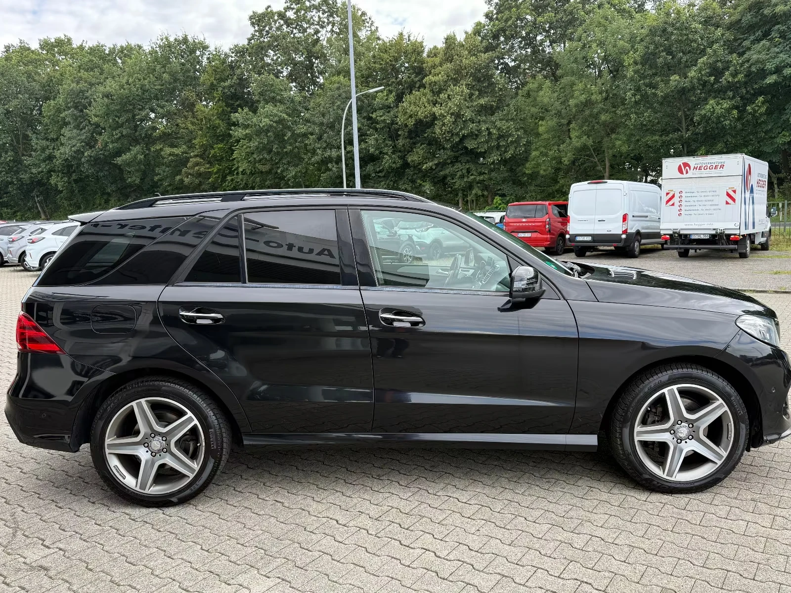 Mercedes-Benz GLE 350 d 4M AMG TVx3 MASSAGEVacuum360 ОБДУХ KeyGO #iCarbg - изображение 8