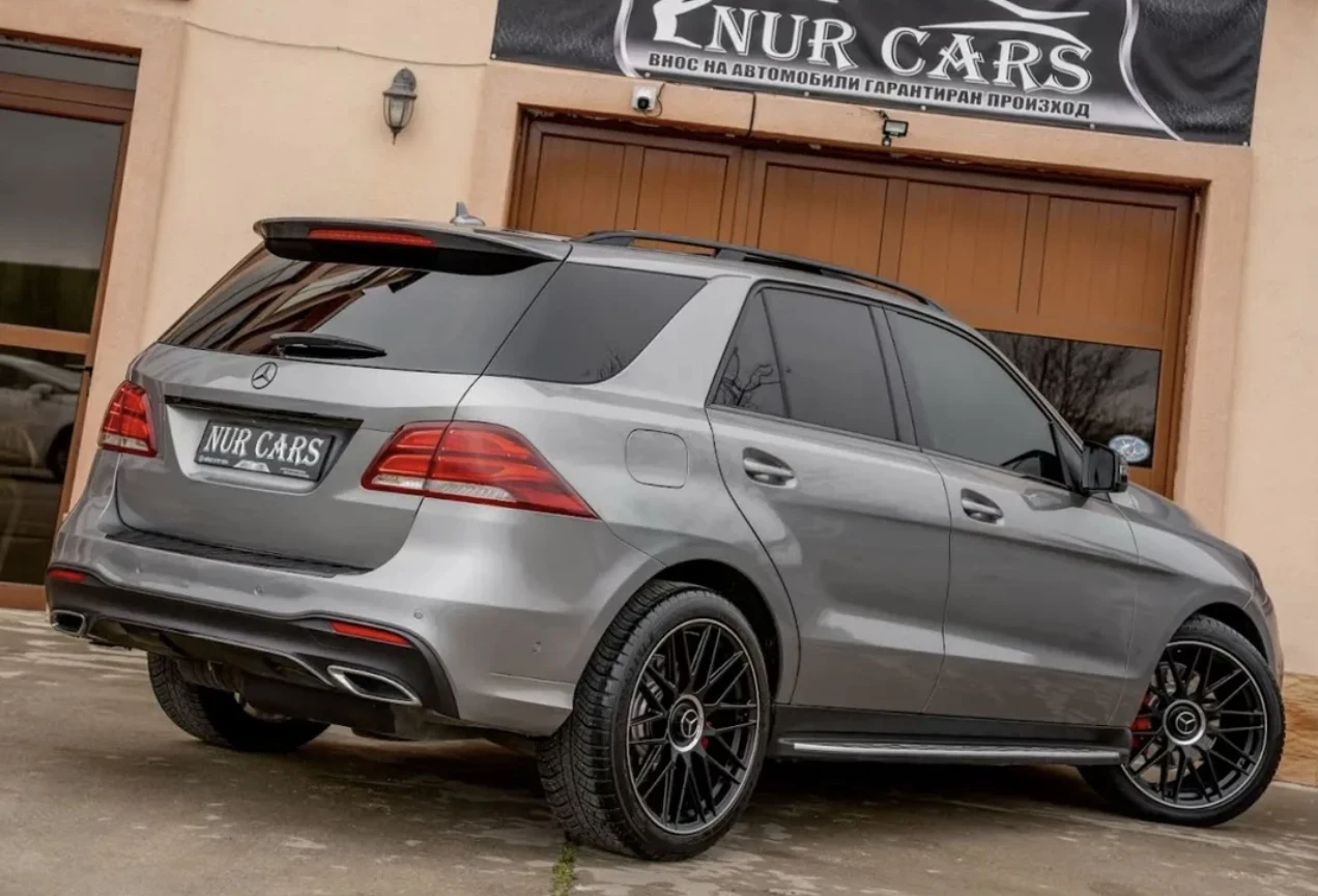Mercedes-Benz GLE 350 AMG LINE/9G-TRONIC/4MATIC/PANORAMA/KEYLESS/360CAM, снимка 5 - Автомобили и джипове - 53405178