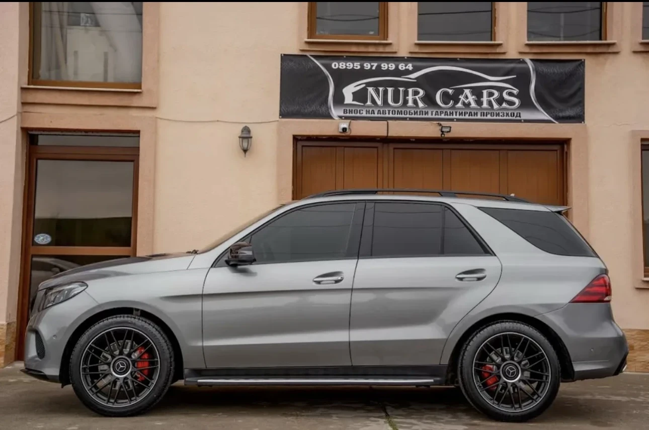 Mercedes-Benz GLE 350 AMG LINE/9G-TRONIC/4MATIC/PANORAMA/KEYLESS/360CAM, снимка 2 - Автомобили и джипове - 53405178