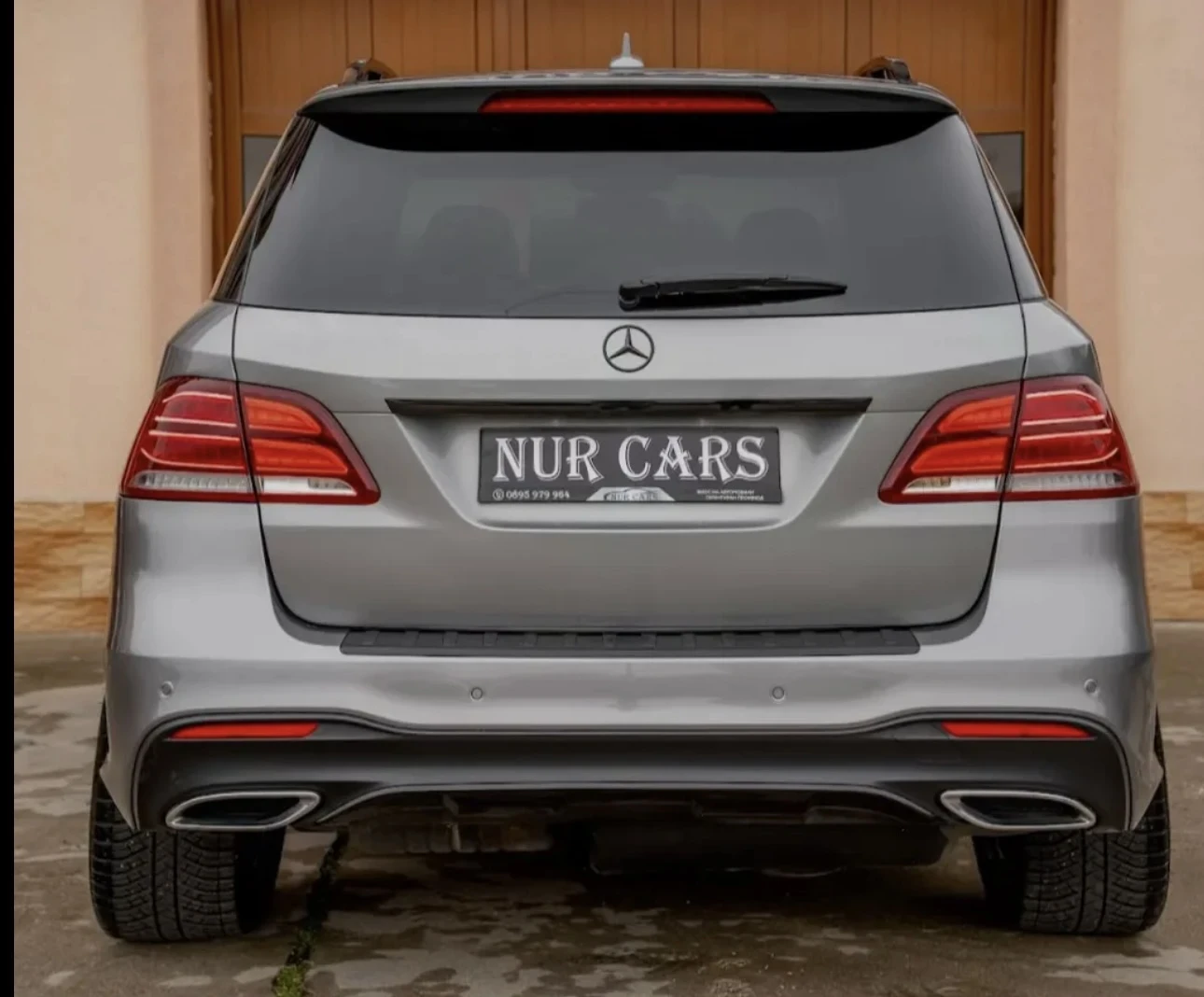 Mercedes-Benz GLE 350 AMG LINE/9G-TRONIC/4MATIC/PANORAMA/KEYLESS/360CAM, снимка 4 - Автомобили и джипове - 53405178