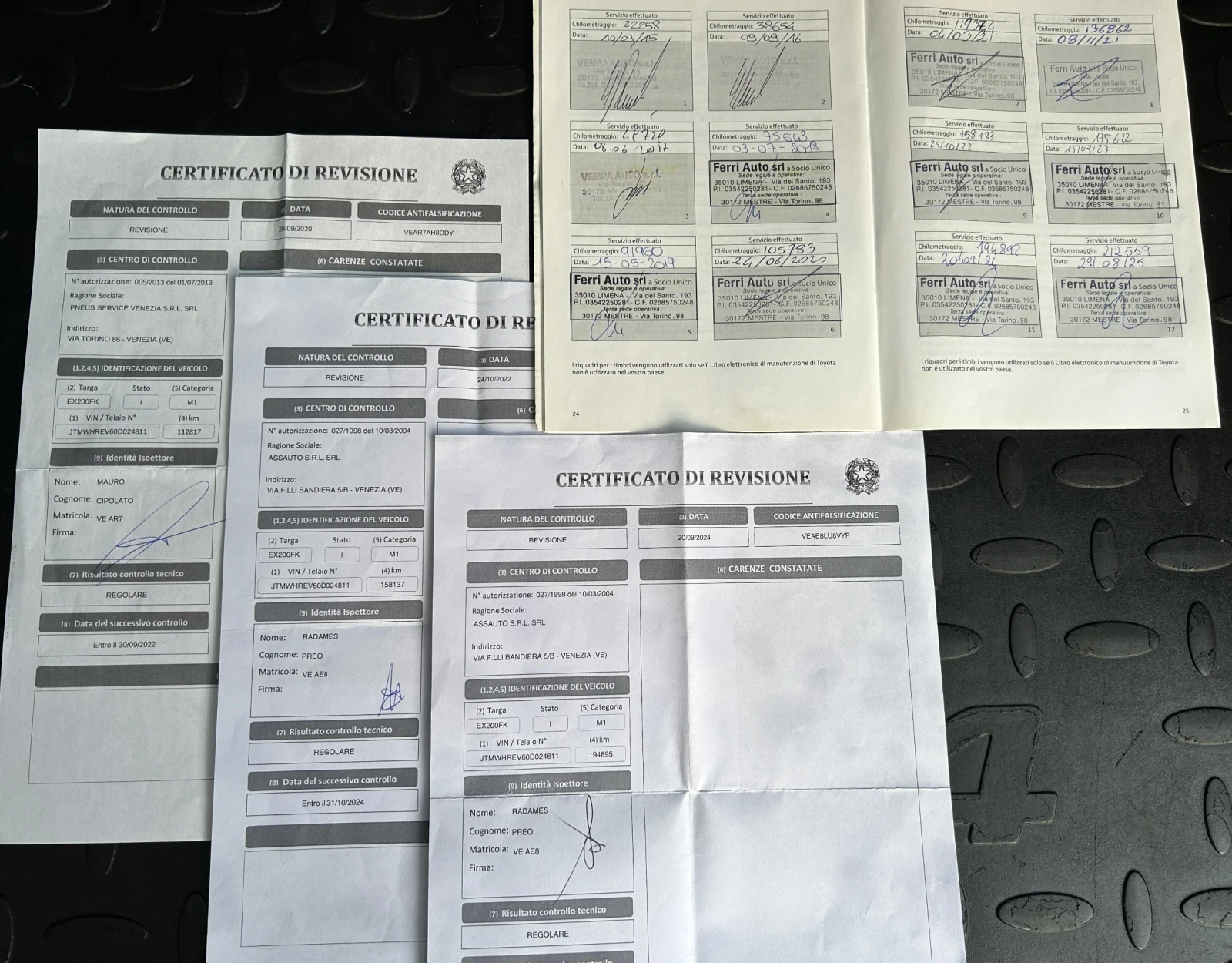 Toyota Rav4 2.0 D-4D, ПЪЛНА СЕРВ. ИСТОРИЯ !!!  , снимка 16 - Автомобили и джипове - 53700794