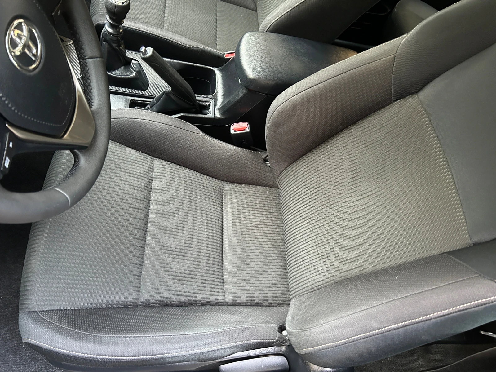 Toyota Rav4 2.0 D-4D, ПЪЛНА СЕРВ. ИСТОРИЯ !!!   - изображение 10